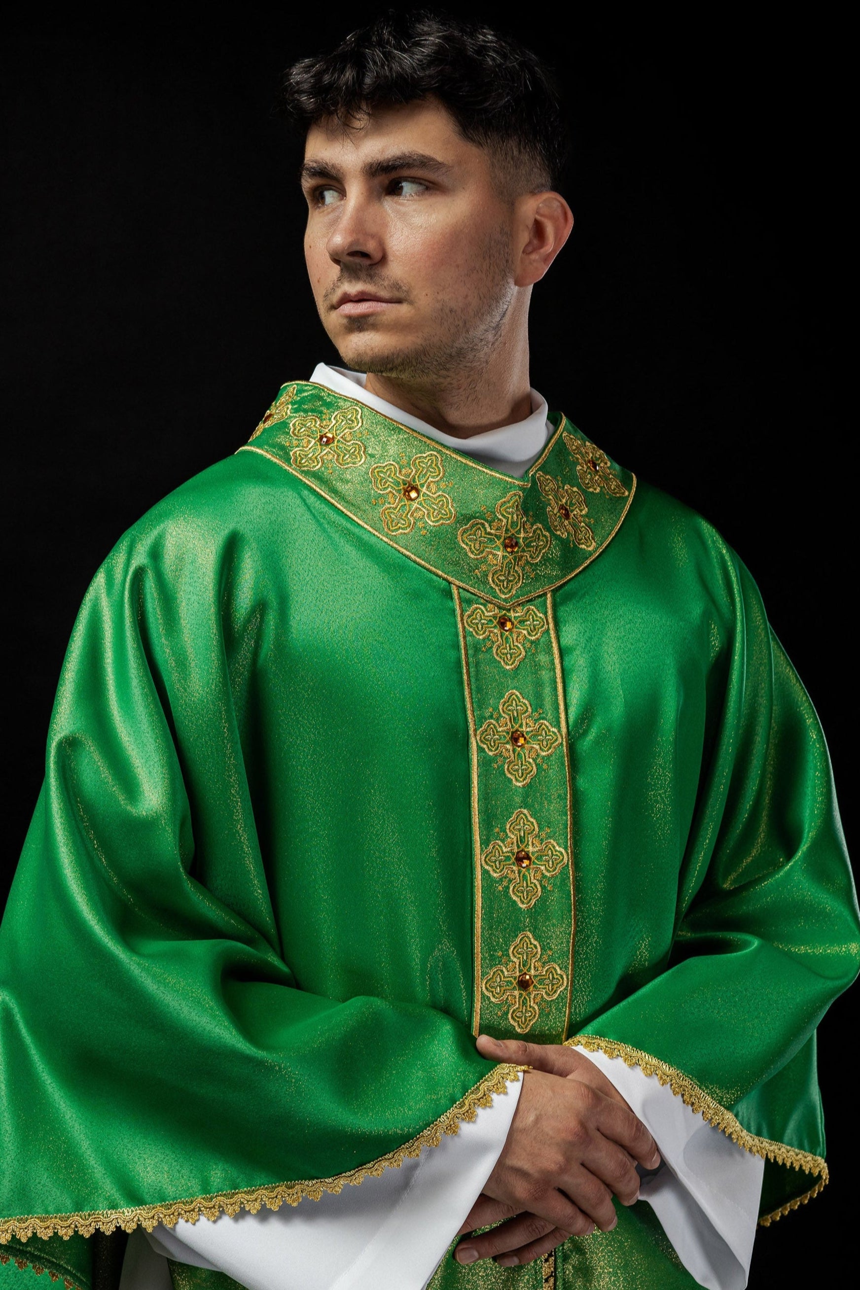 Green gothic chasuble with embroidered belt and collar decorated with stones