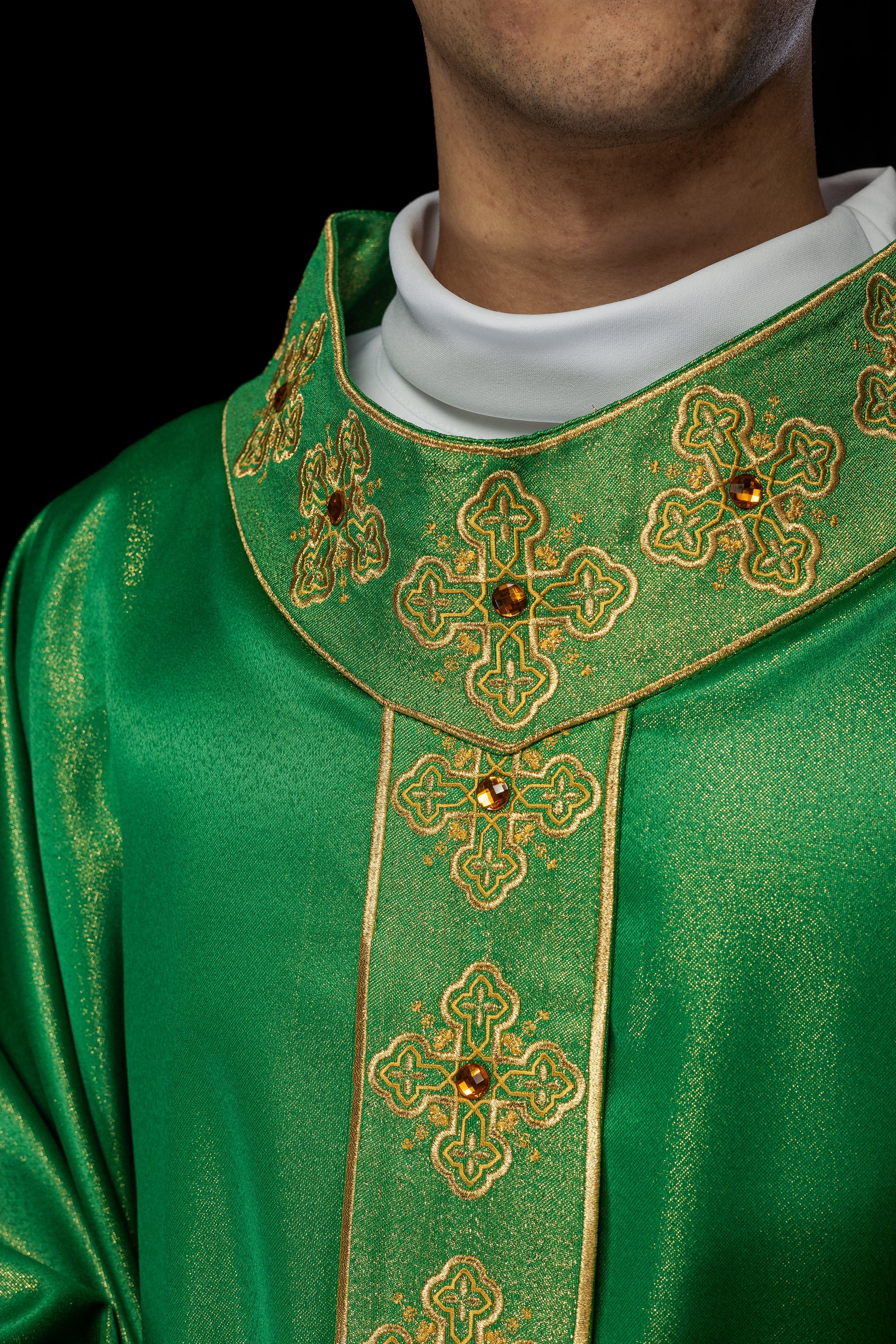 Green gothic chasuble with embroidered belt and collar decorated with stones