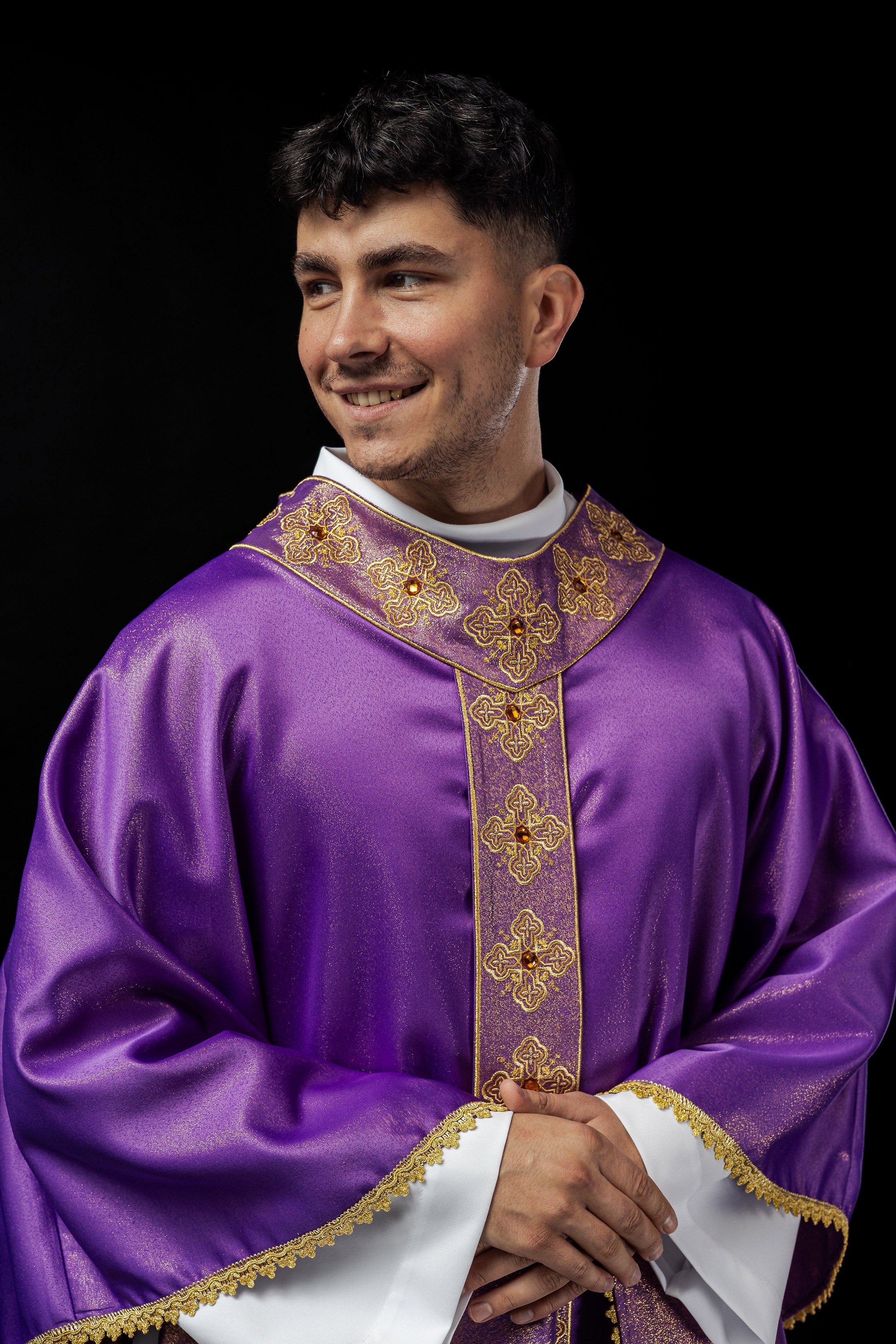 Purple catlholic chasuble with embroidered belt and collar decorated with stones