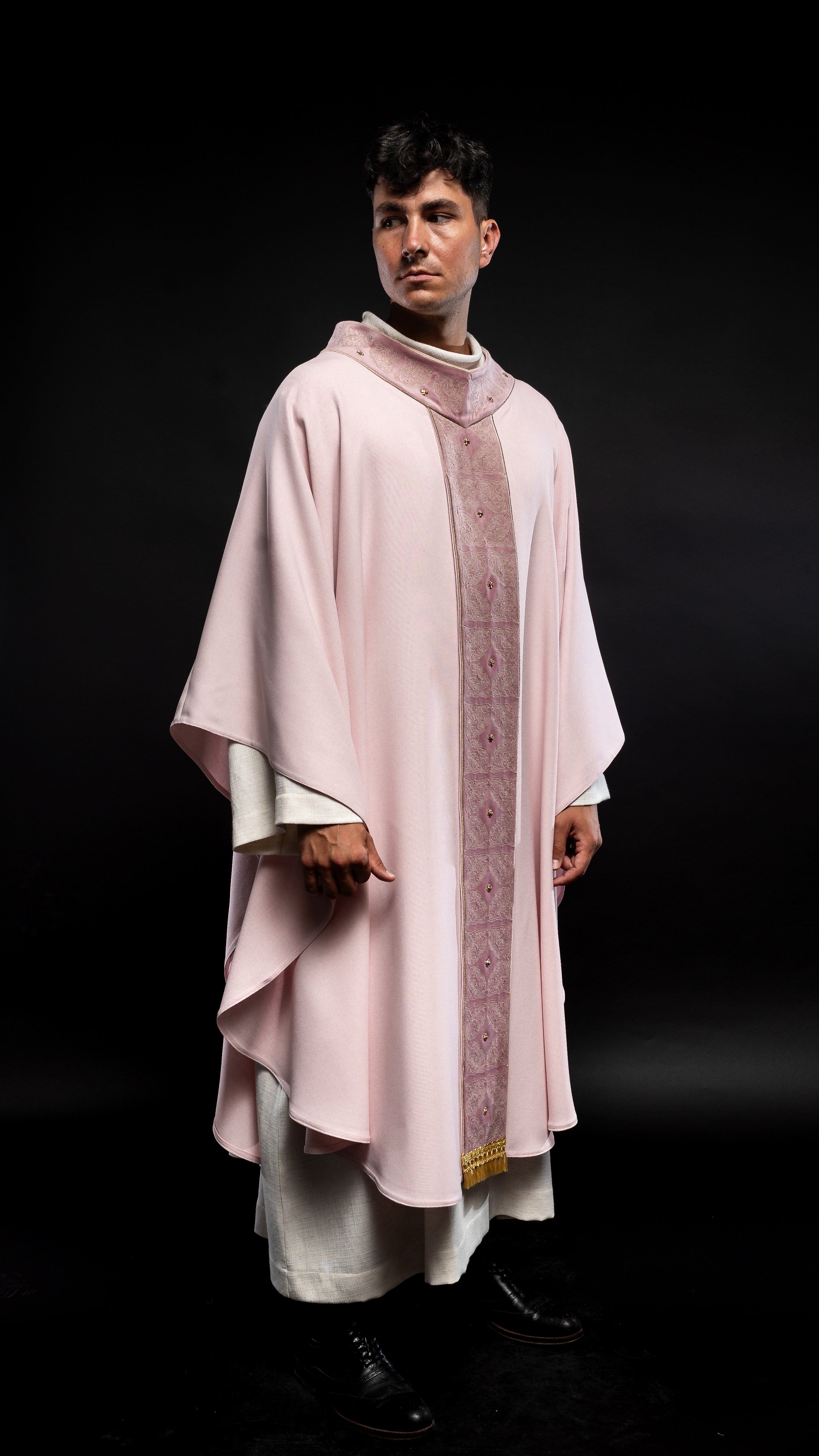 Pink priest robe made of natural touch texture and little decorative metal crosess - HAFTINAUSA.COM