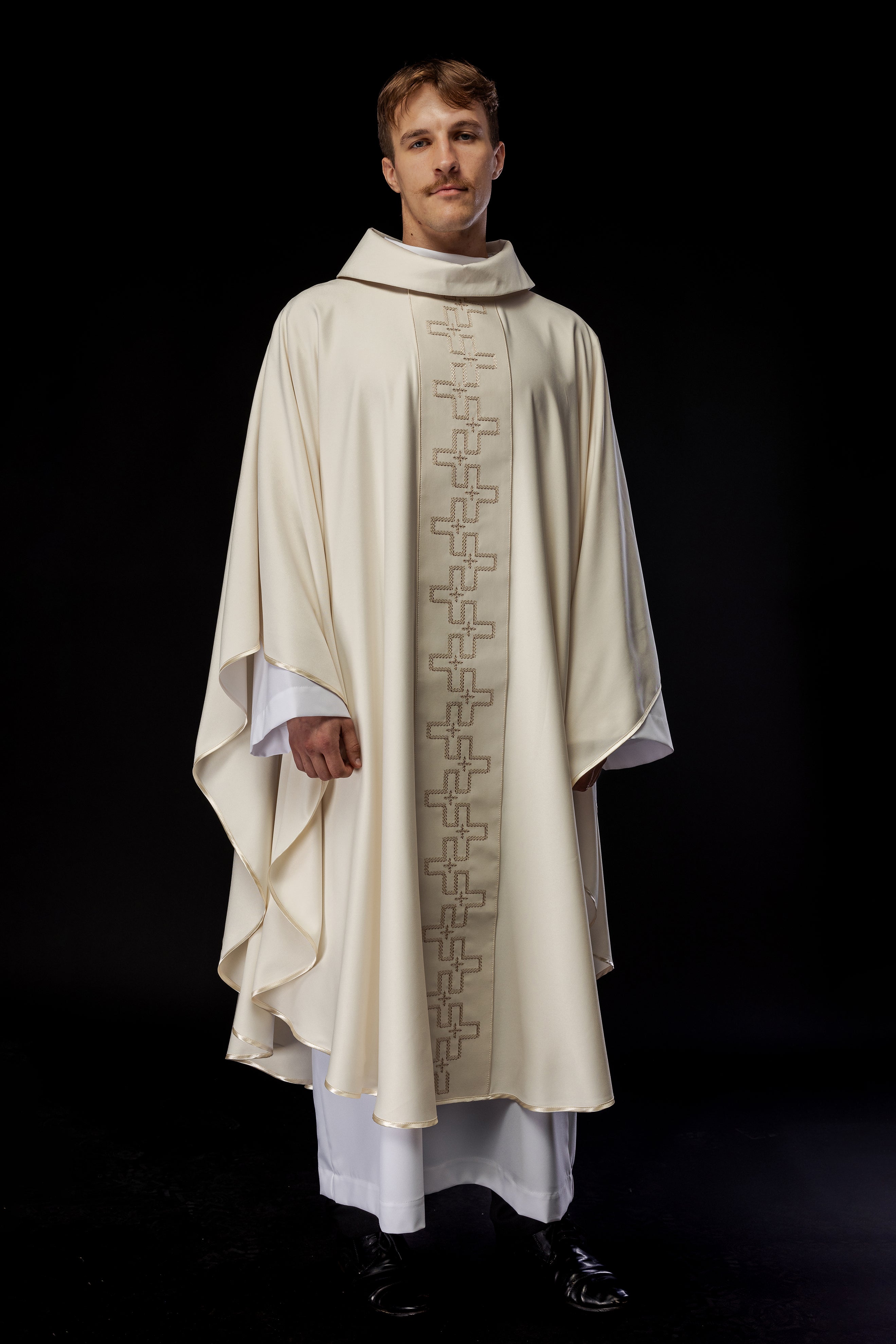 Chasuble with richly embroidered orphrey in embroidery of crosses in ecru color - HAFTINAUSA.COM