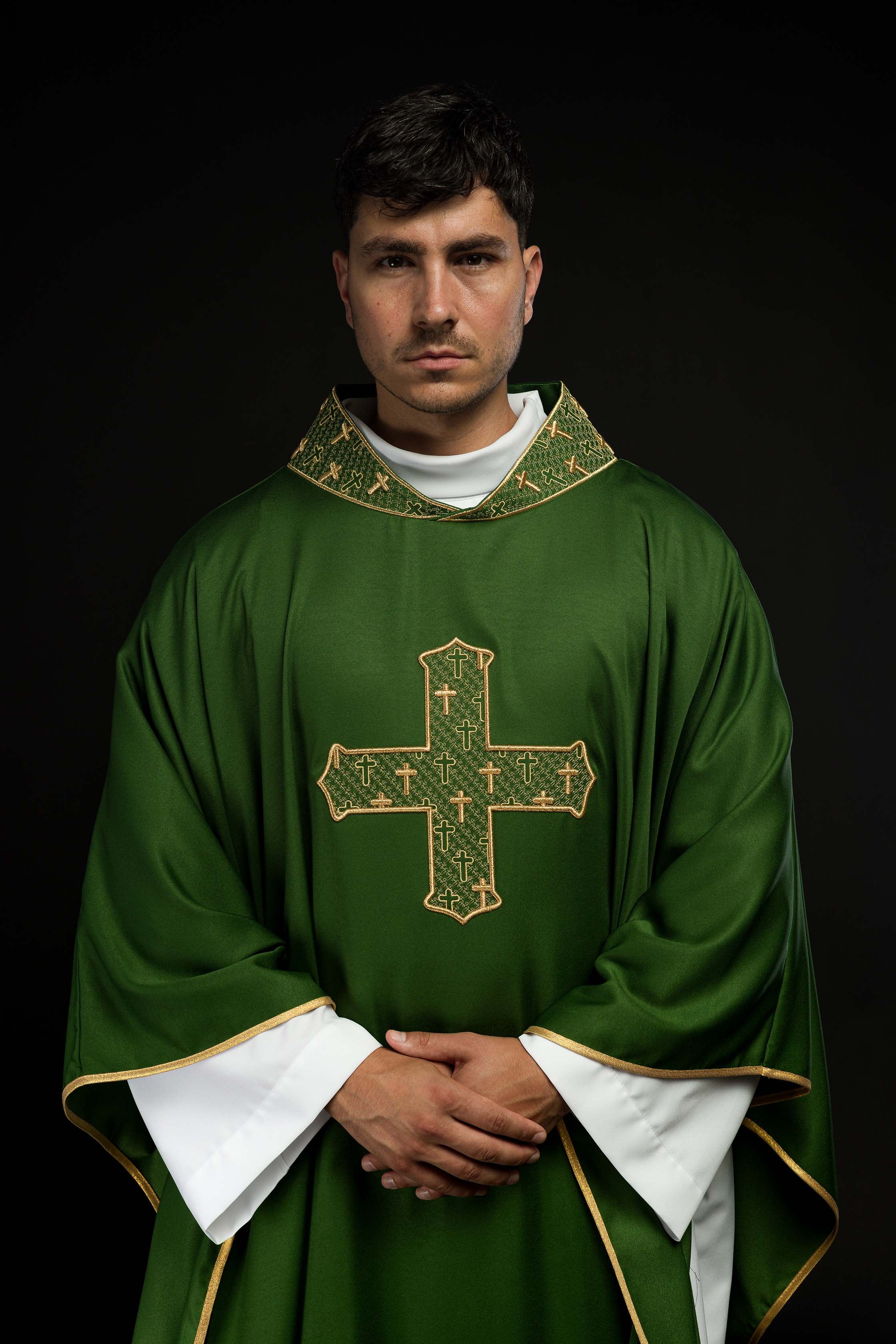 Chasuble with richly embroidered cross and collar in green