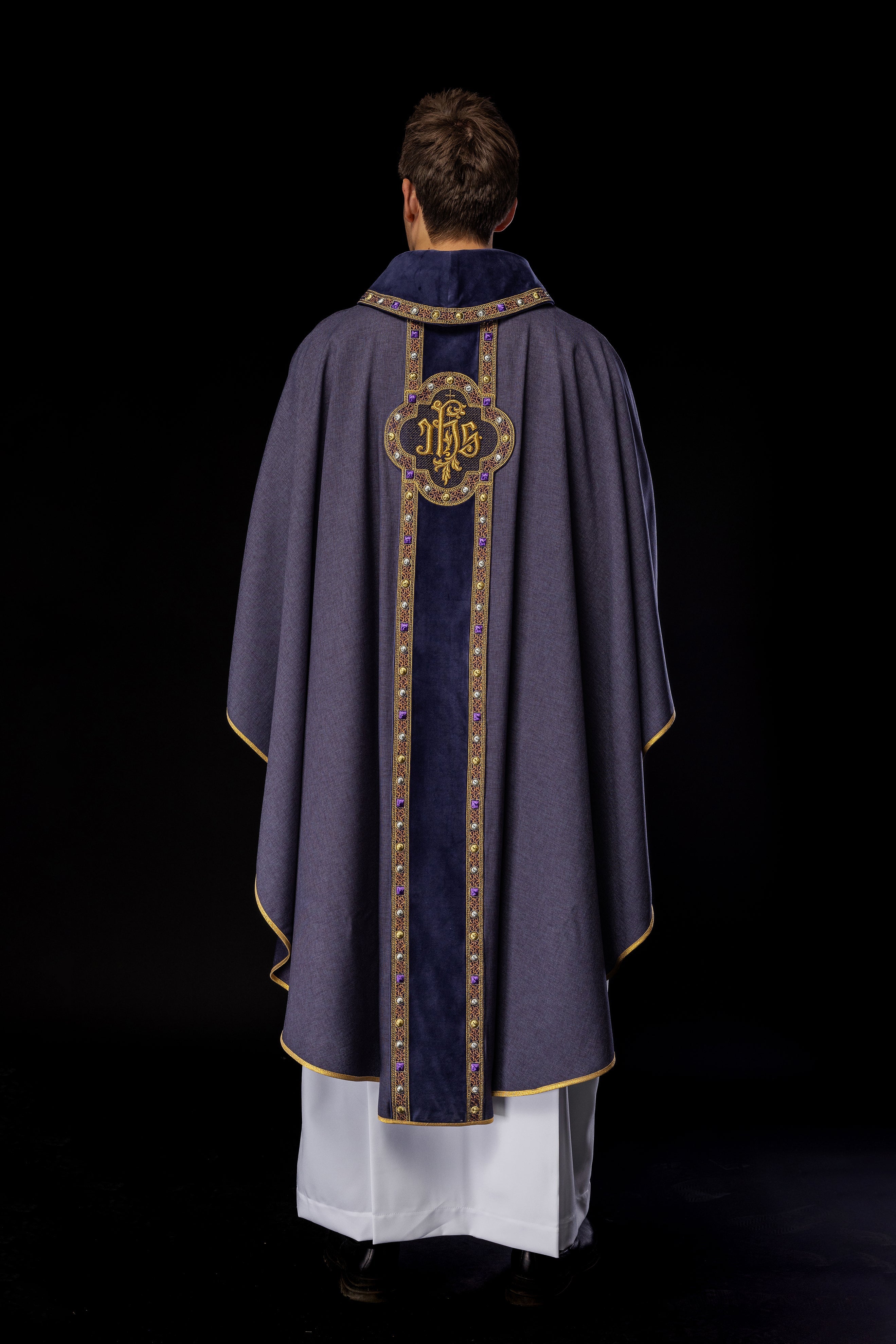 Chasuble with richly embroidered orphrey and piping around the IHS I collar embroidery in purple