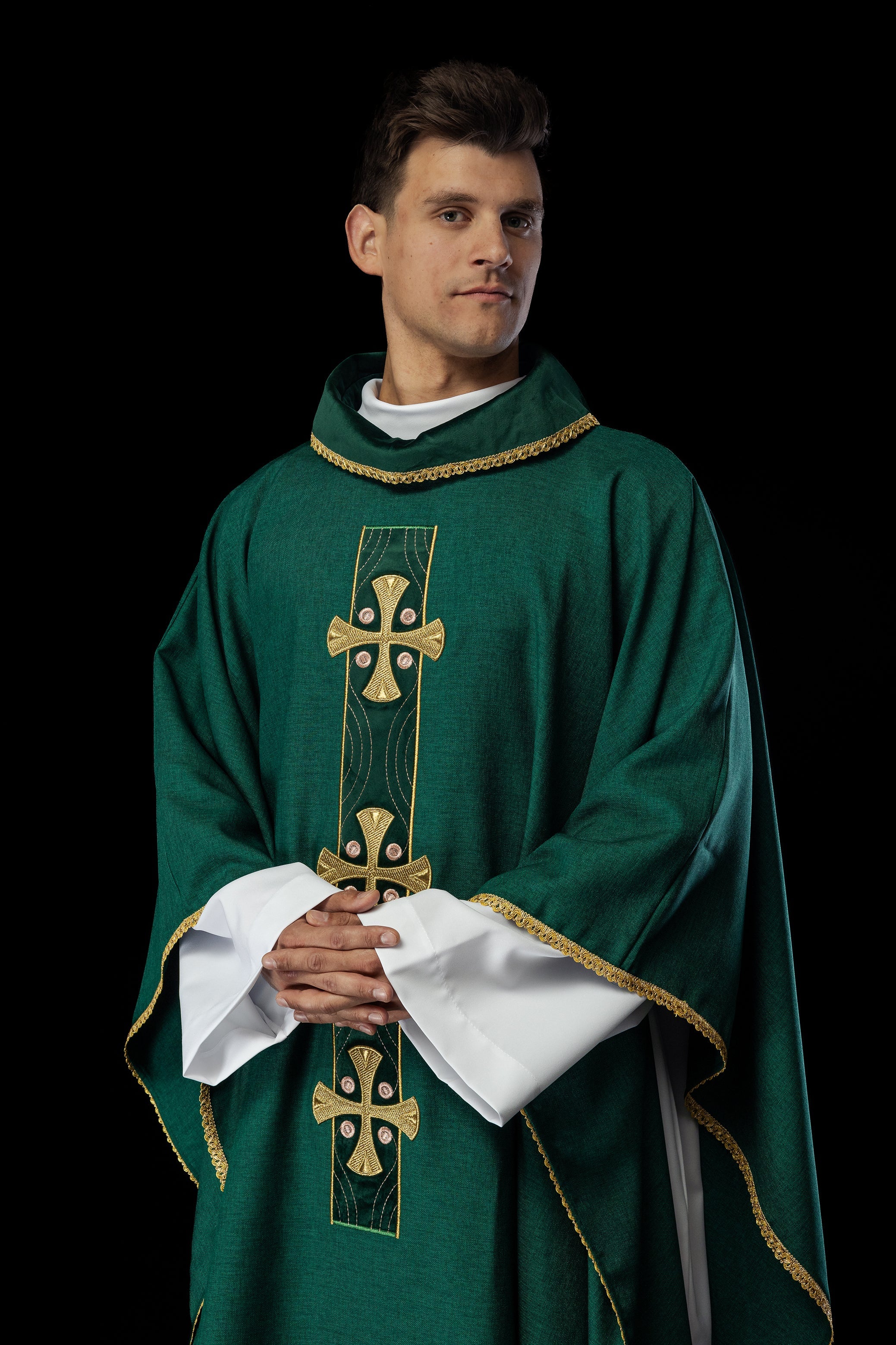 Chasuble with embroidered gold crosses and piping on the collar in green