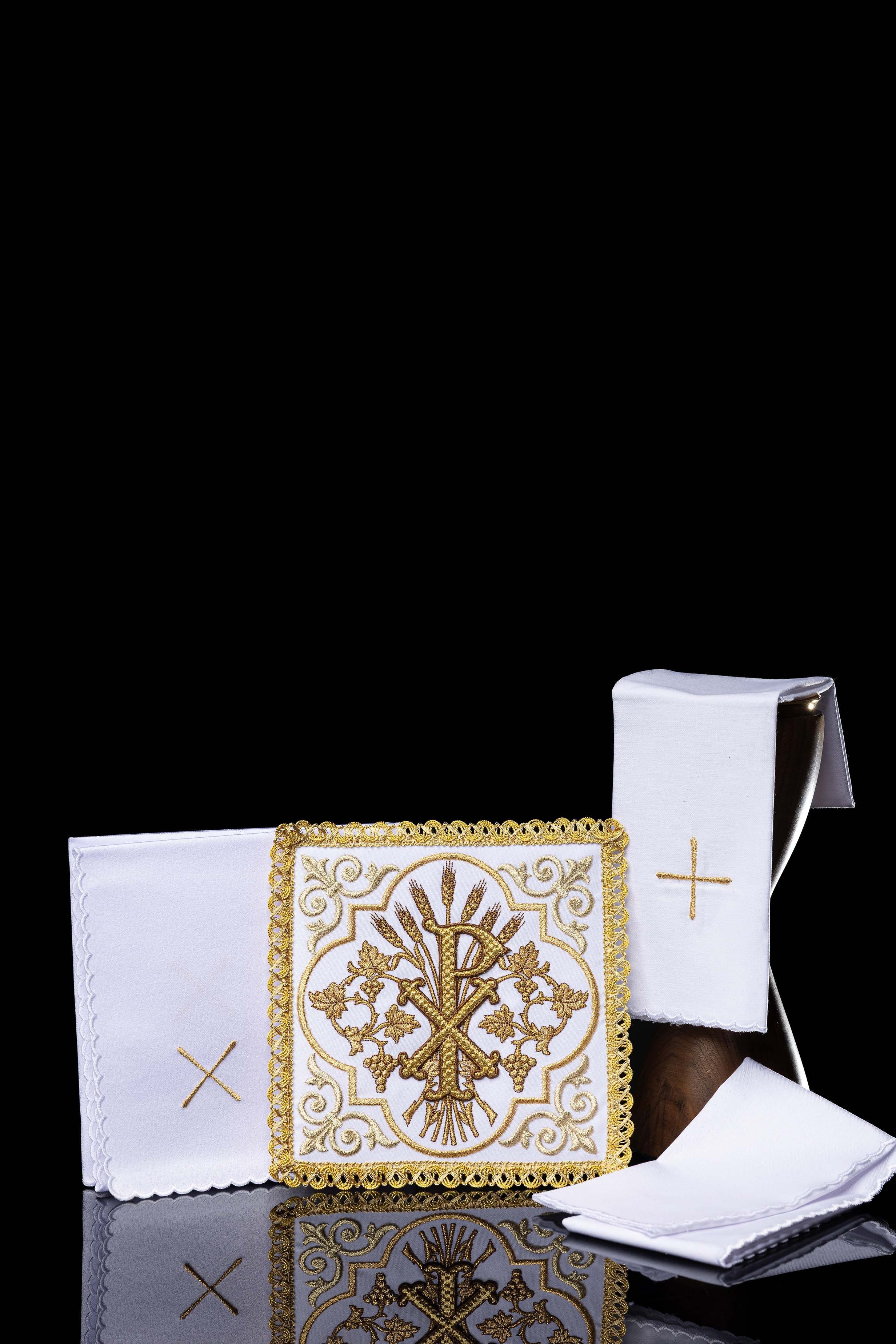Chalice Linen Set – PAX Symbol