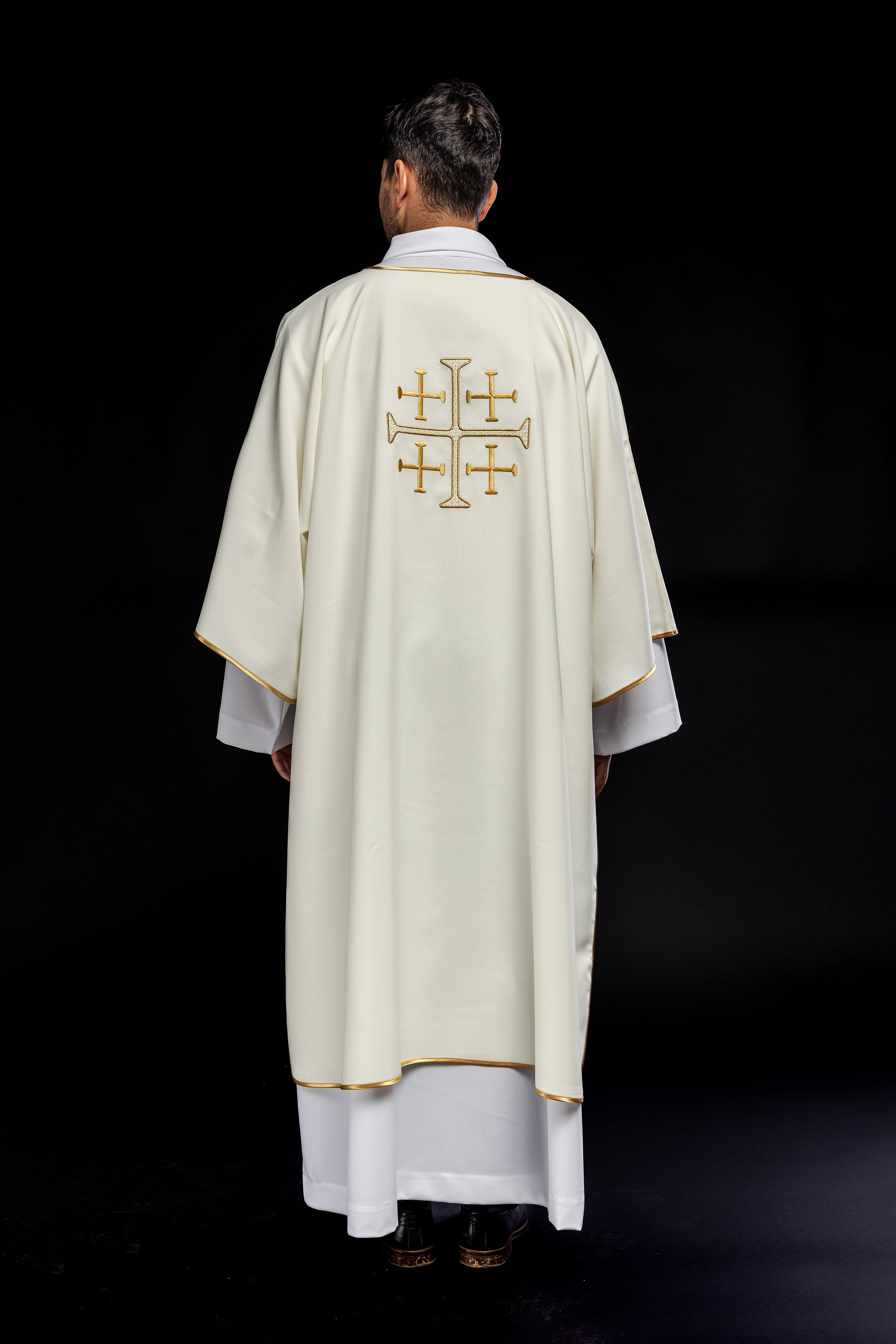 Cream dalmatic with crosses embroidery