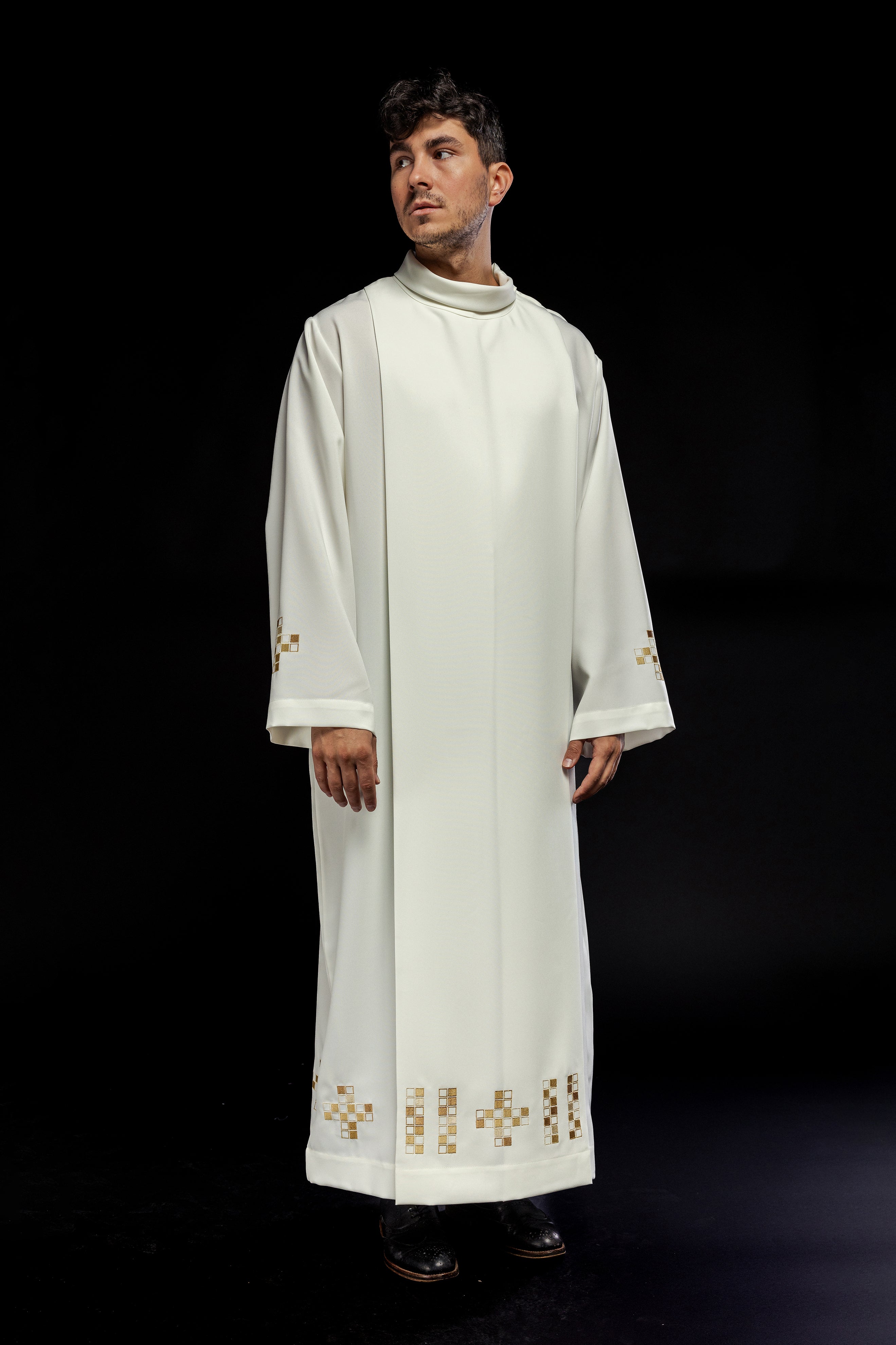 Priest alb in ecru with embroidered mosaic crosess - HAFTINAUSA.COM