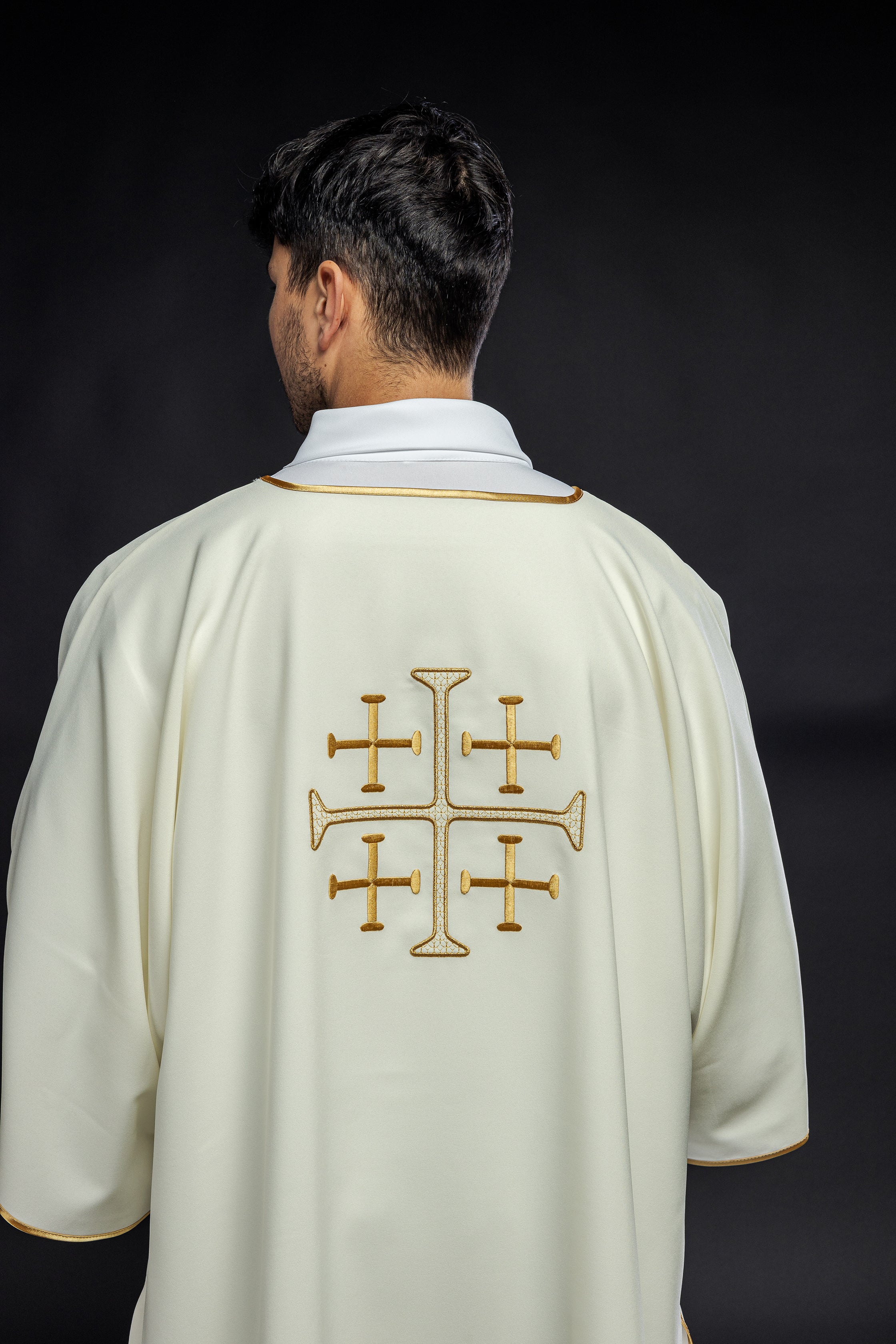 Cream dalmatic with crosses embroidery