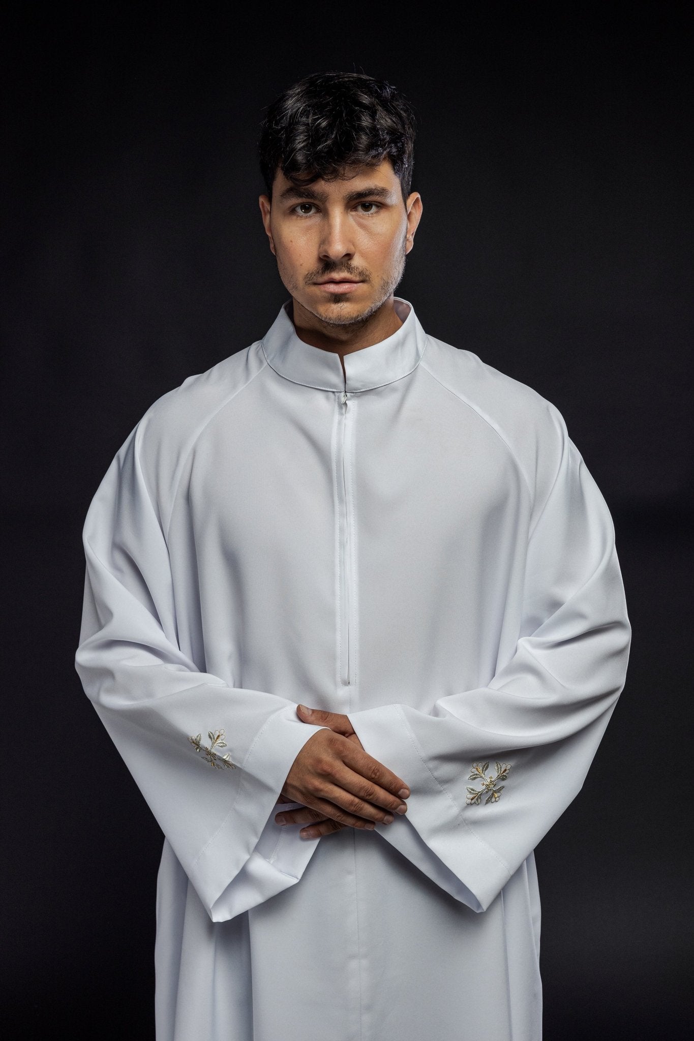 Alba priestly front of the castle decorated with embroidery White KAB/006/04/12/M22 150cm/182cm - HAFTINAUSA.COM