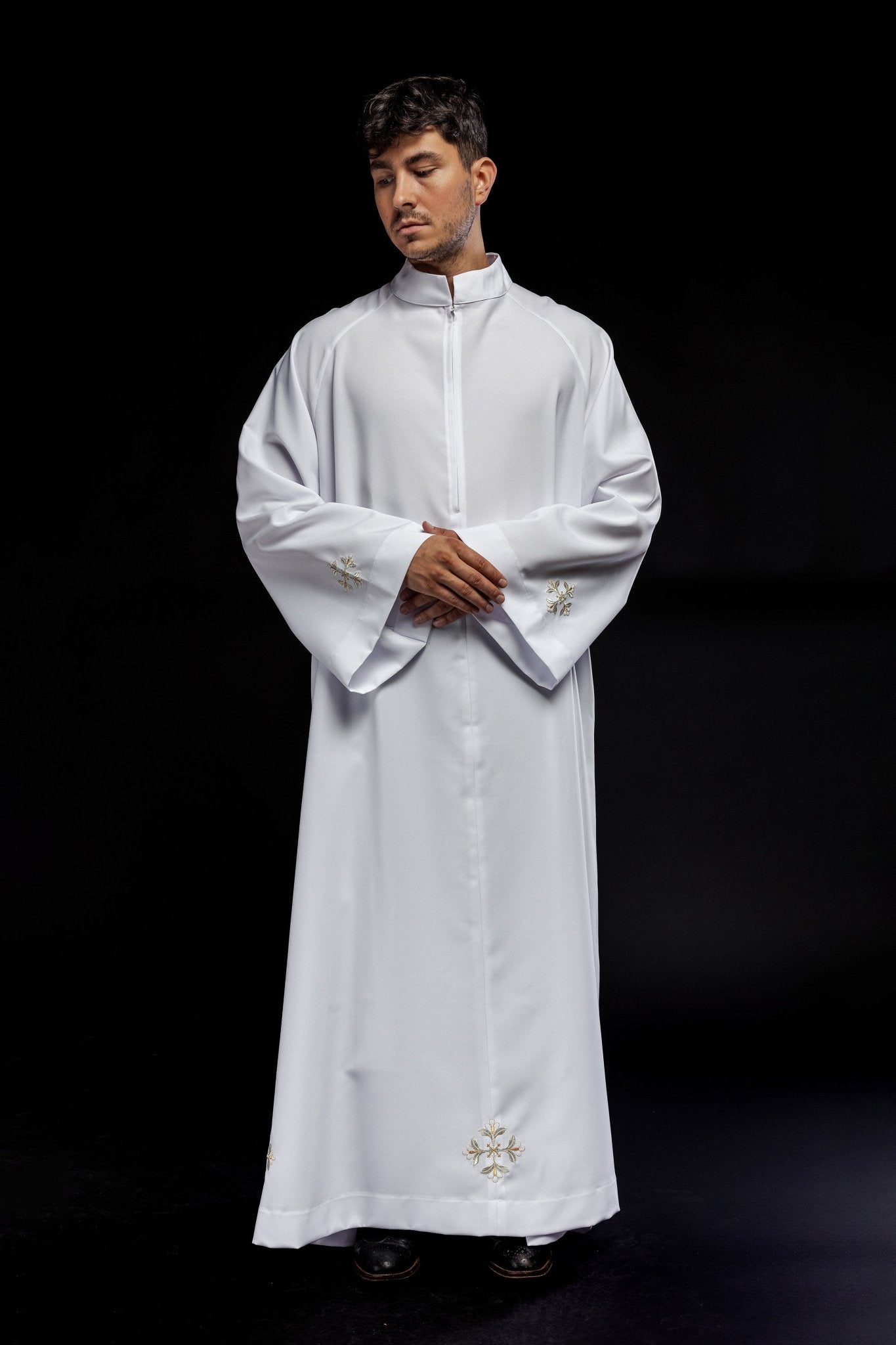 Alba priestly front of the castle decorated with embroidery White KAB/006/04/12/M22 150cm/182cm - HAFTINAUSA.COM