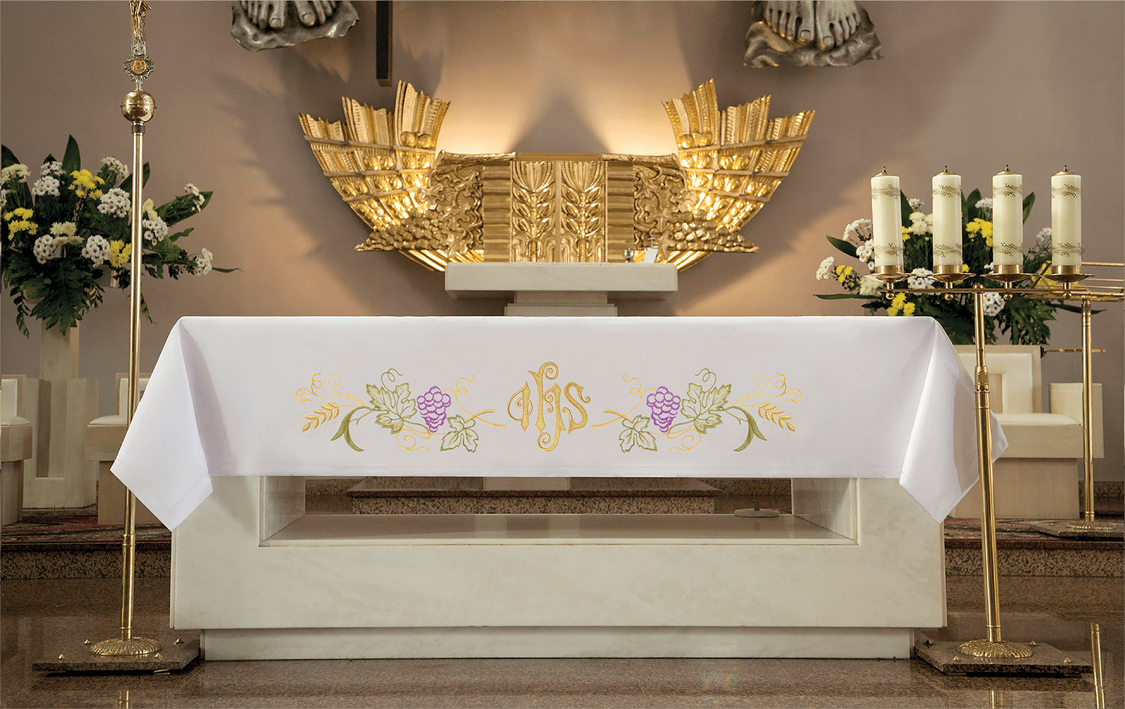Altar tablecloth with classic JHS and grapes KOH/037 150*300 BIAŁY - HAFTINAUSA.COM