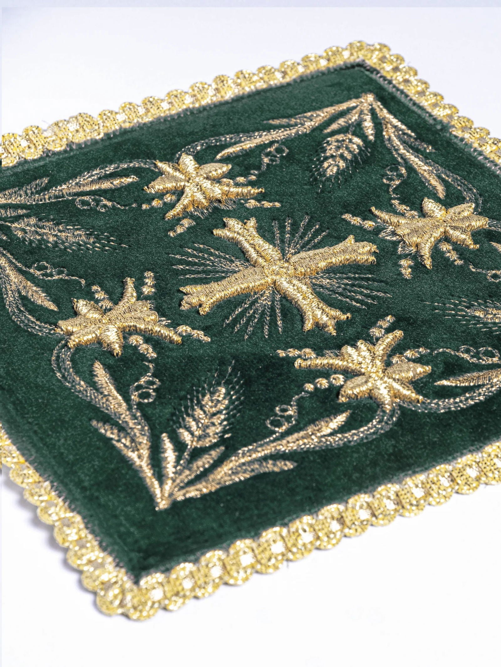 Embroidered Chalice Linens Green velvet texture