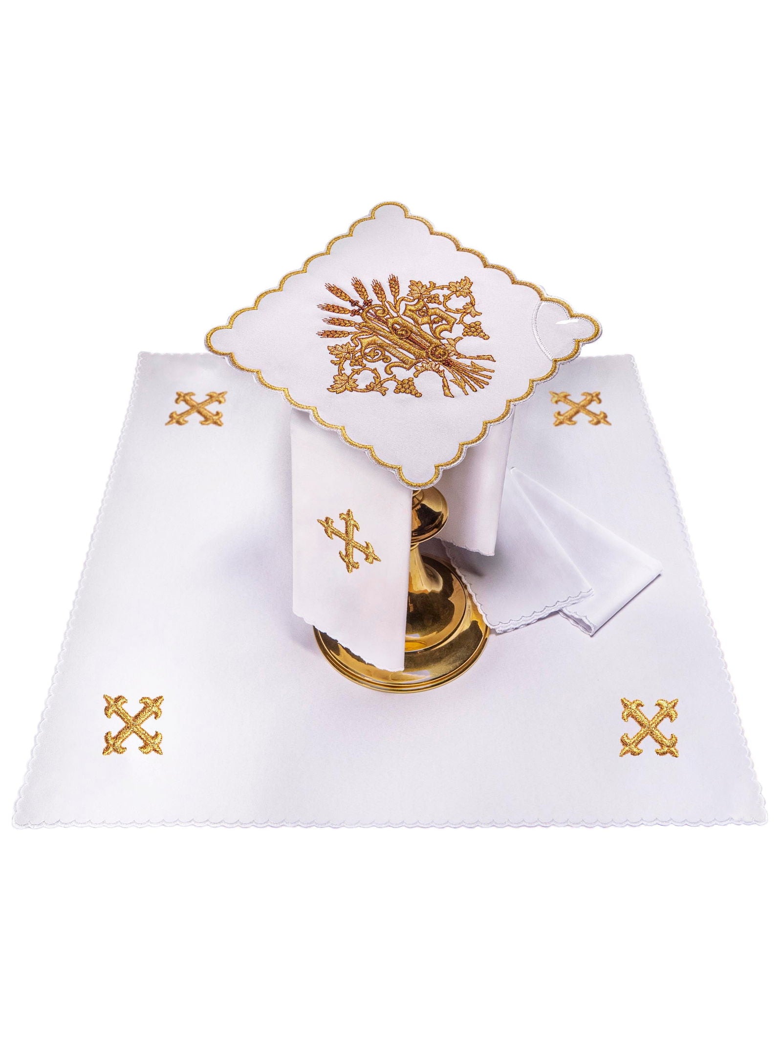 Chalice Linens with big IHS embroidery - HAFTINAUSA.COM