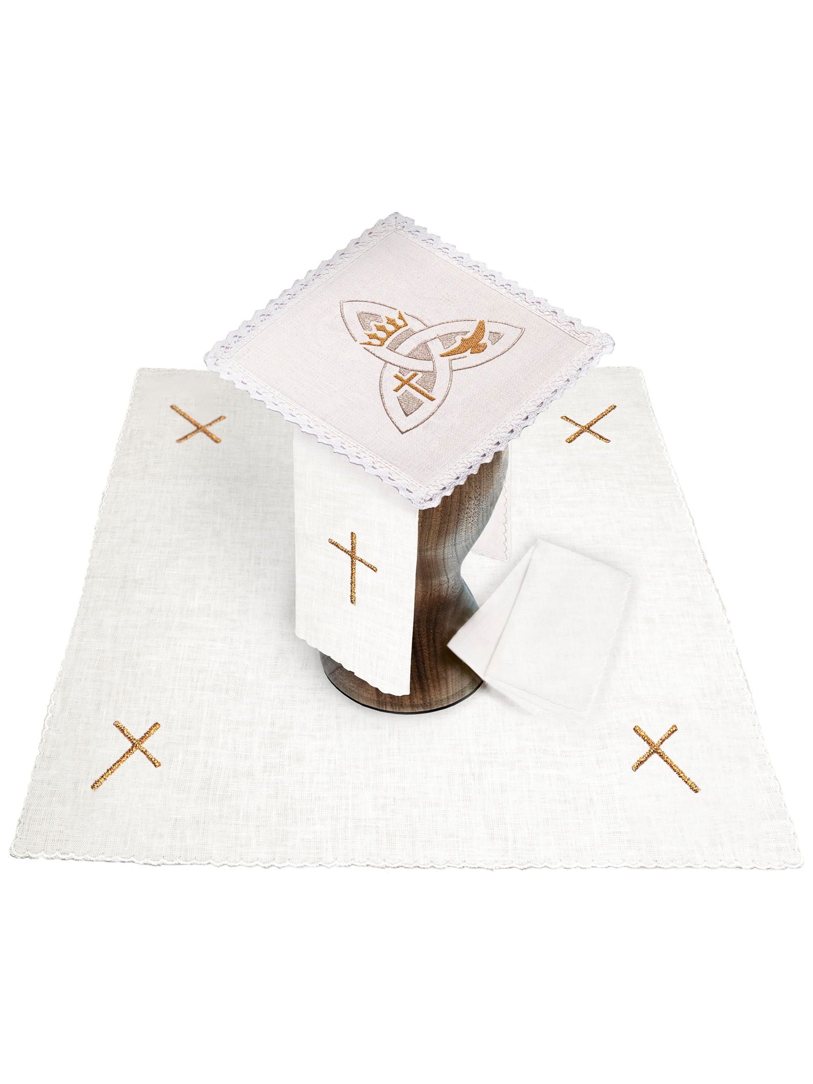 Embroidered Chalice Linens