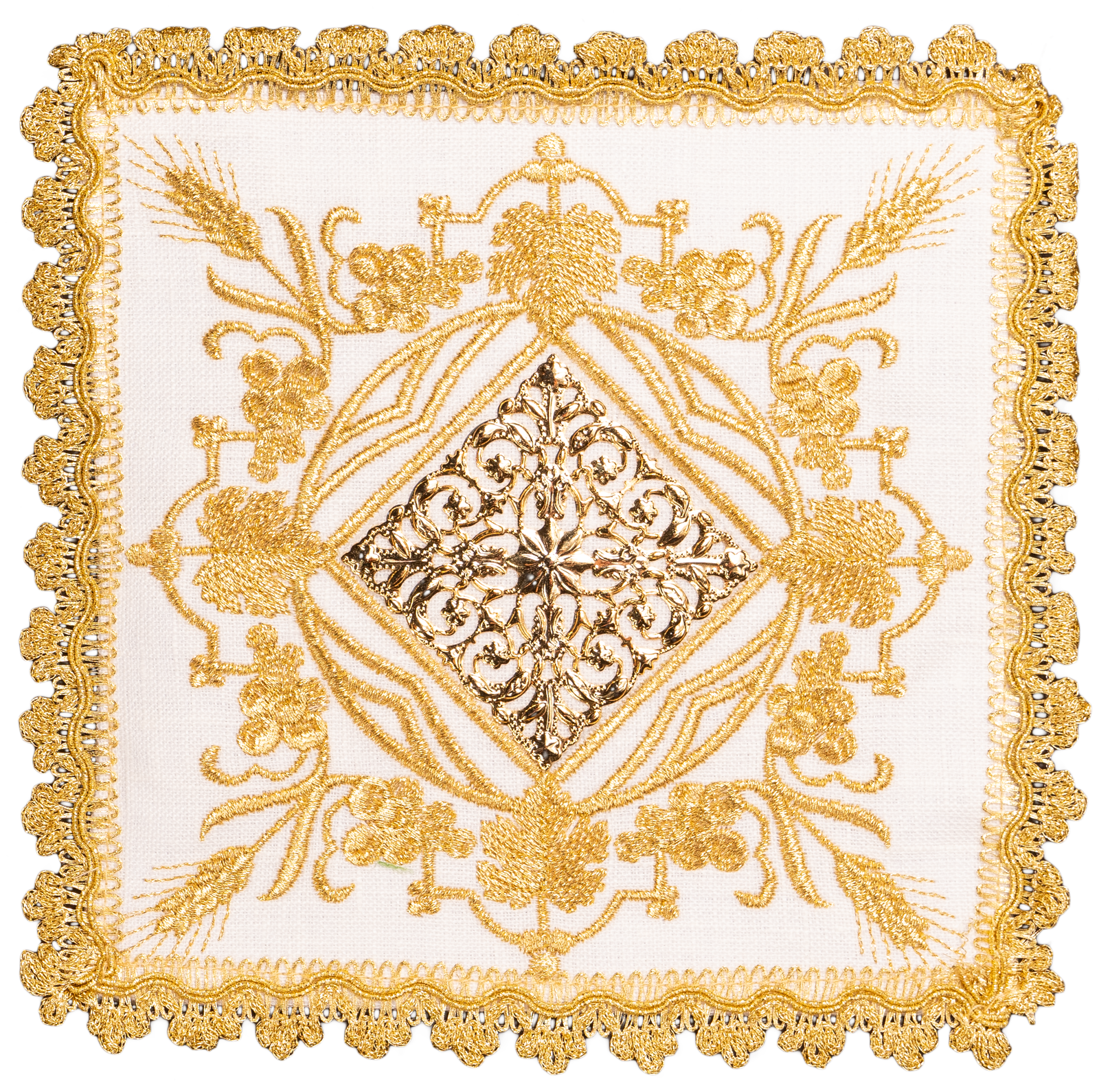 Chalice linens with metal decoration