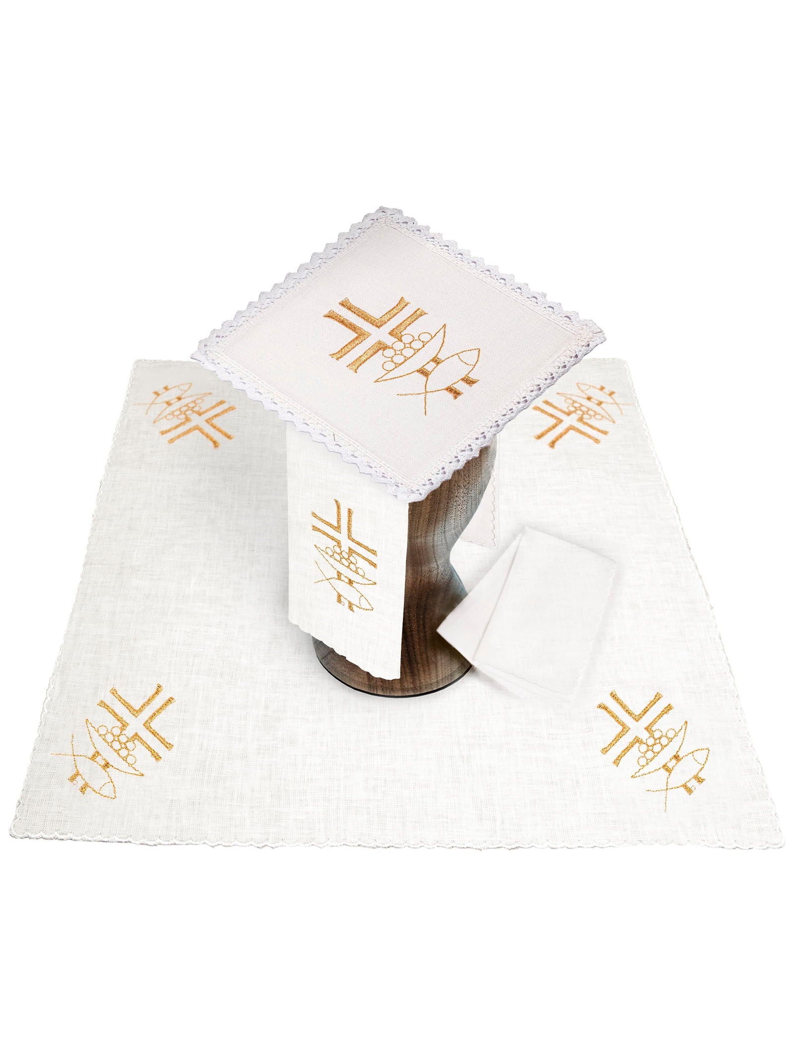 Embroidered Chalice Linens