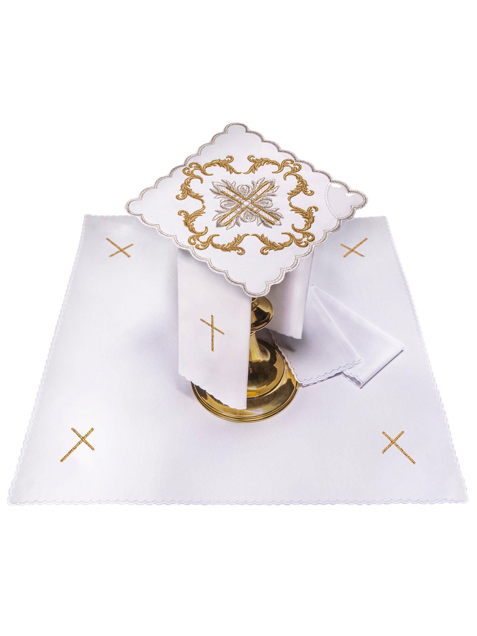 Chalice linens set with gold embroidery