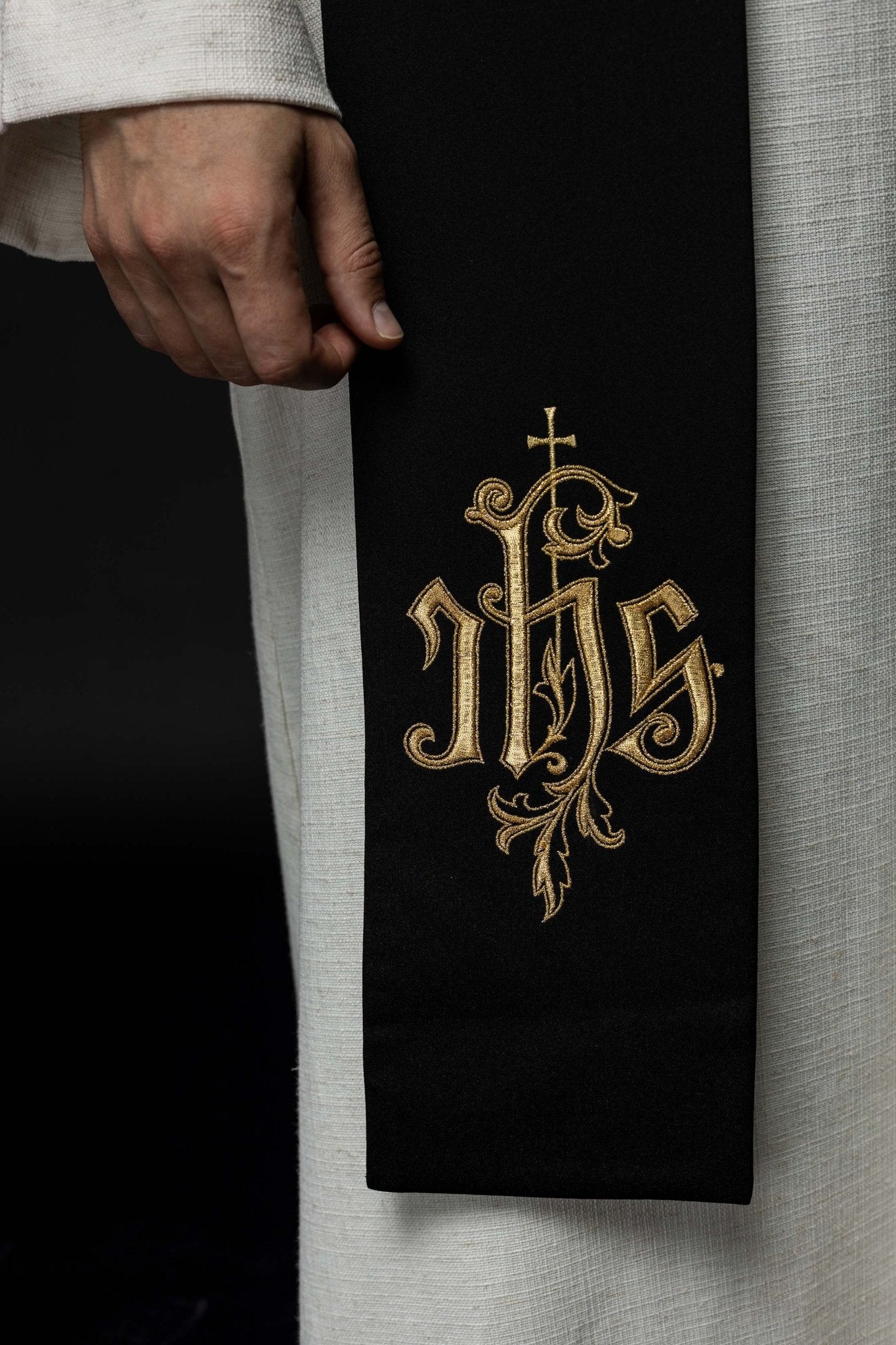 Black embroidered IHS stole KST/053/07/12 CZARNY - HAFTINAUSA.COM