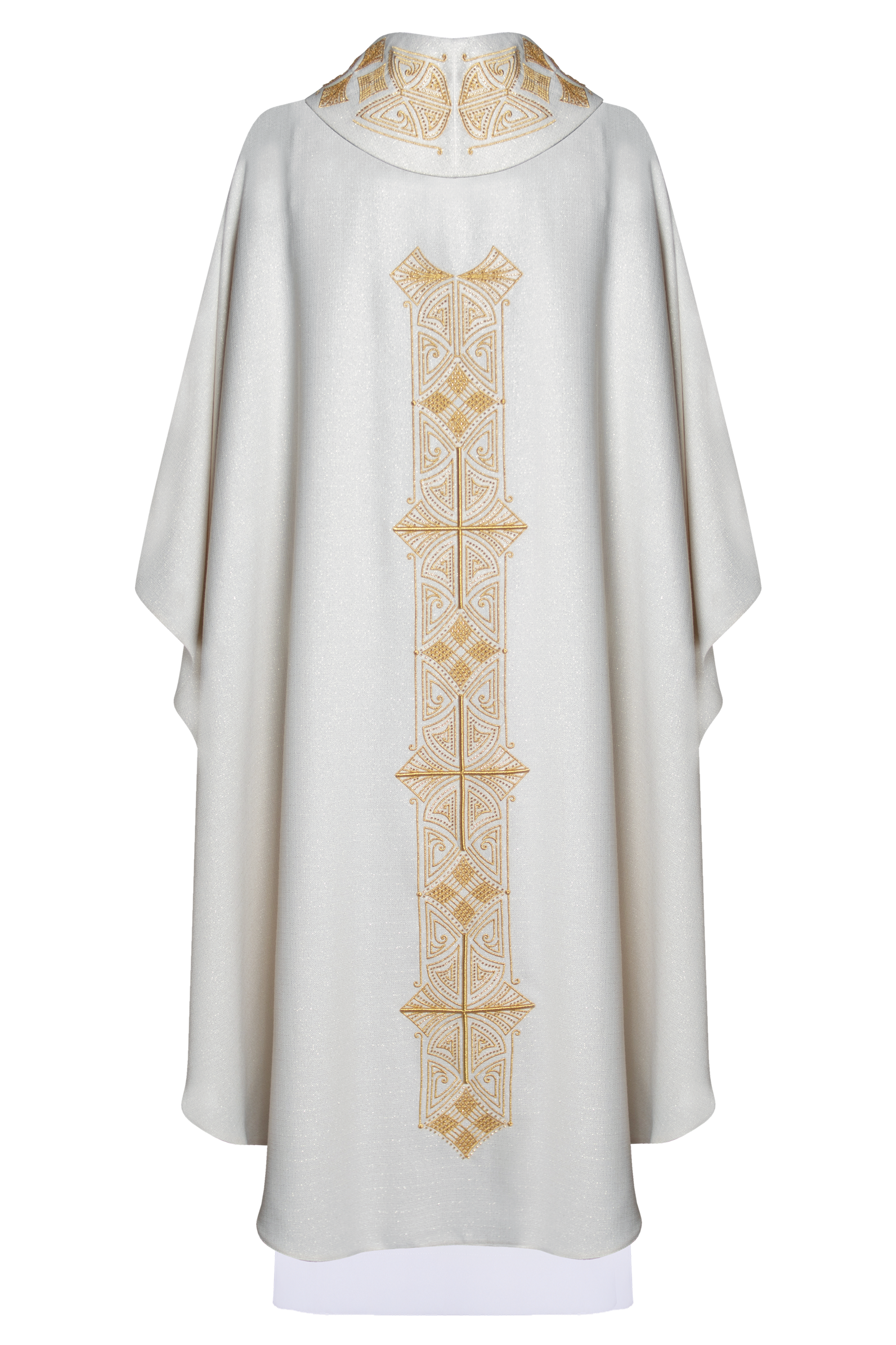 Shiny chasuble with richly adorned gold embroidery