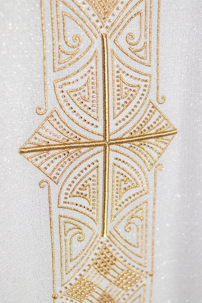 Shiny chasuble with richly adorned gold embroidery