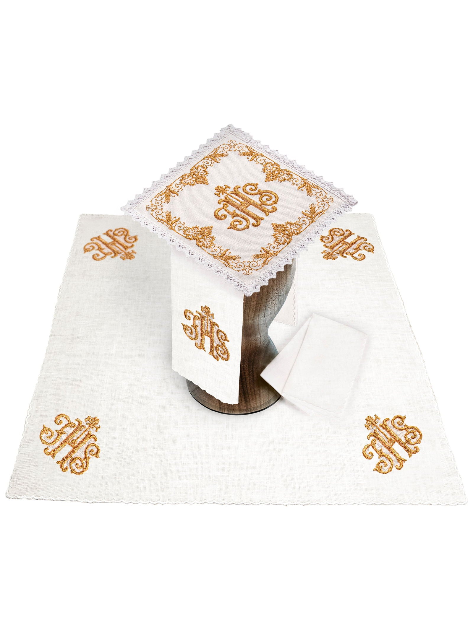 Richly decorated linen chalices set linen IHS