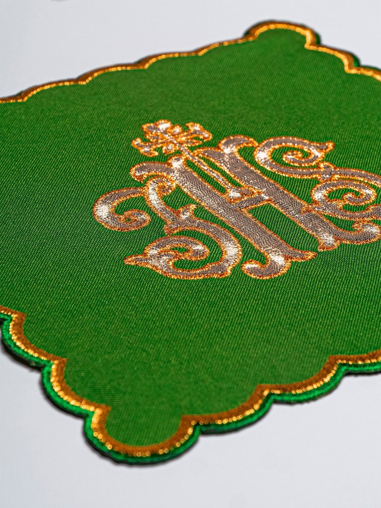 Chalice Linens Embroidered in Green with IHS KK/072/01 - HAFTINAUSA.COM