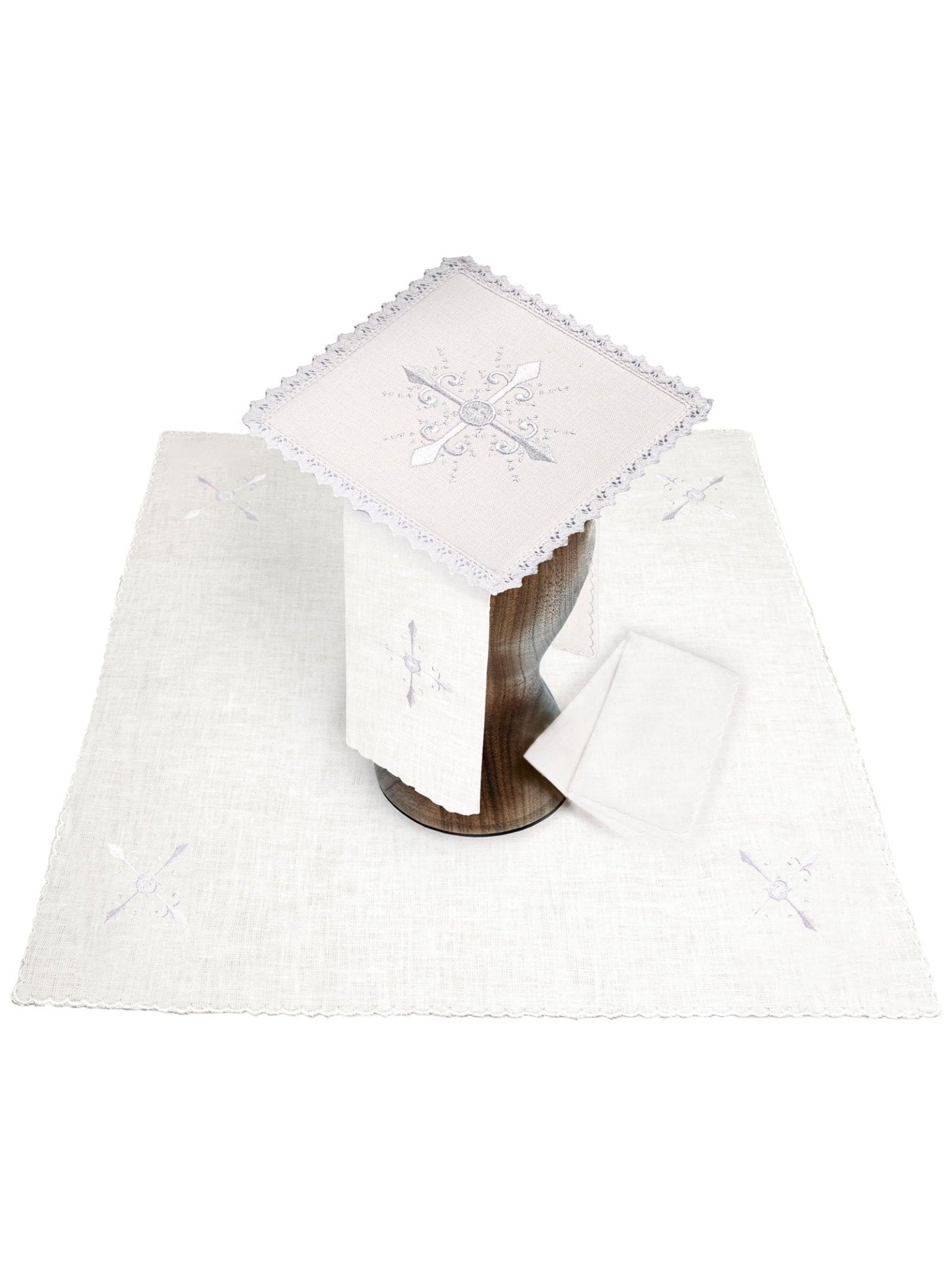 Chalice Linens with Subtle Cross Embroidery KKL/057 - HAFTINAUSA.COM