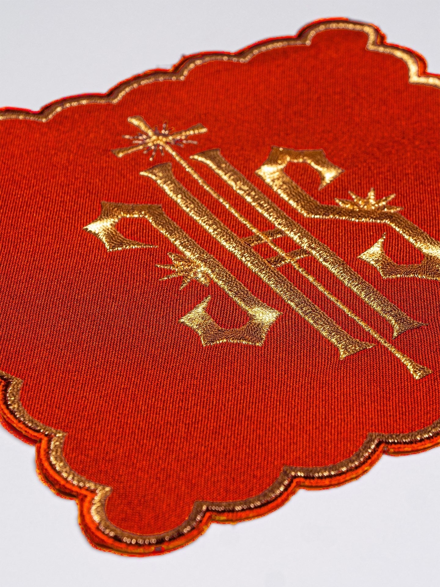Chalice Set with red Pall and dimensional JHS embroidery KK/029/02 - HAFTINAUSA.COM