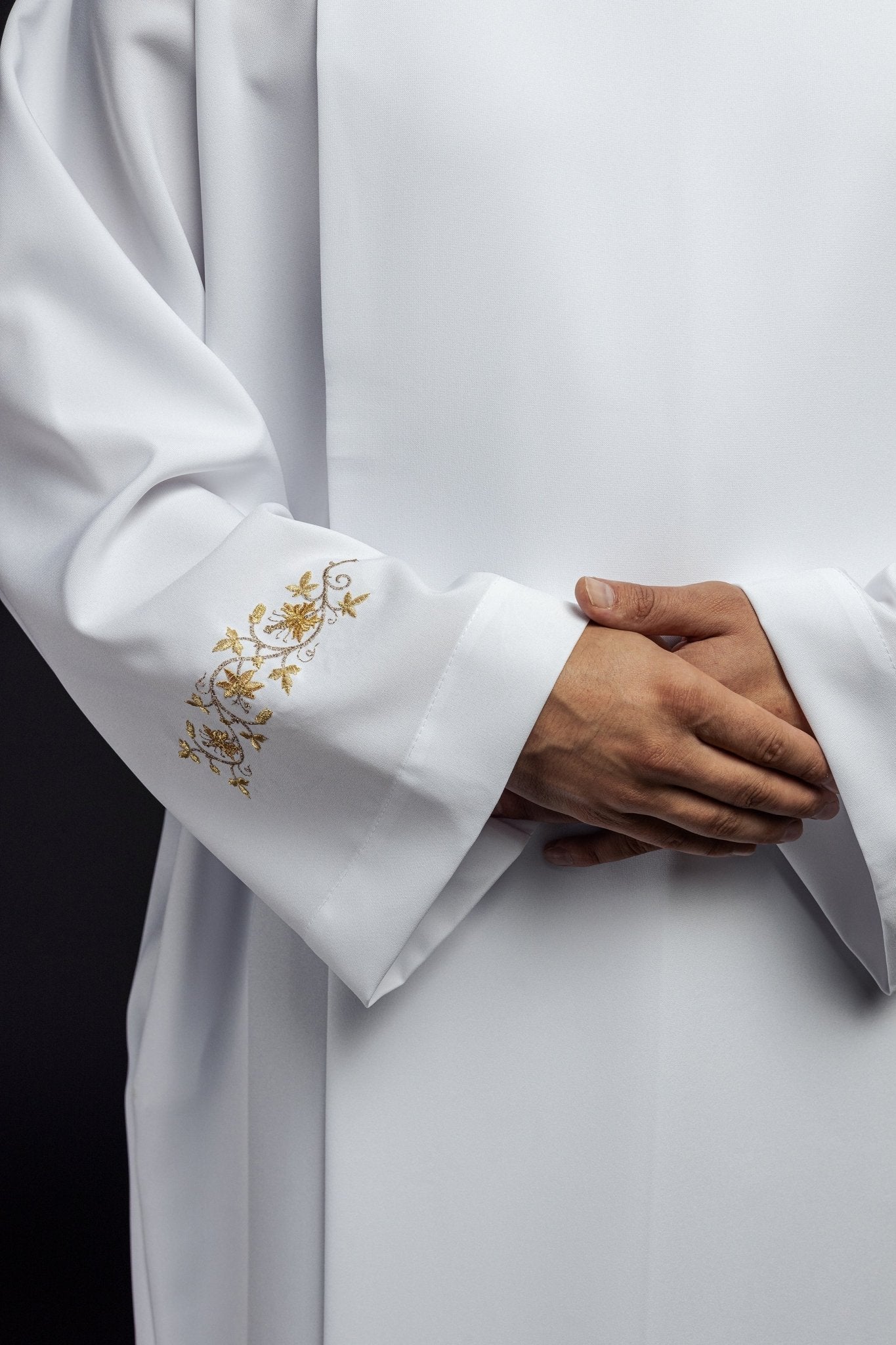 Clergy Alb with neck collar KAB/005/04/12 135cm/164cm - HAFTINAUSA.COM