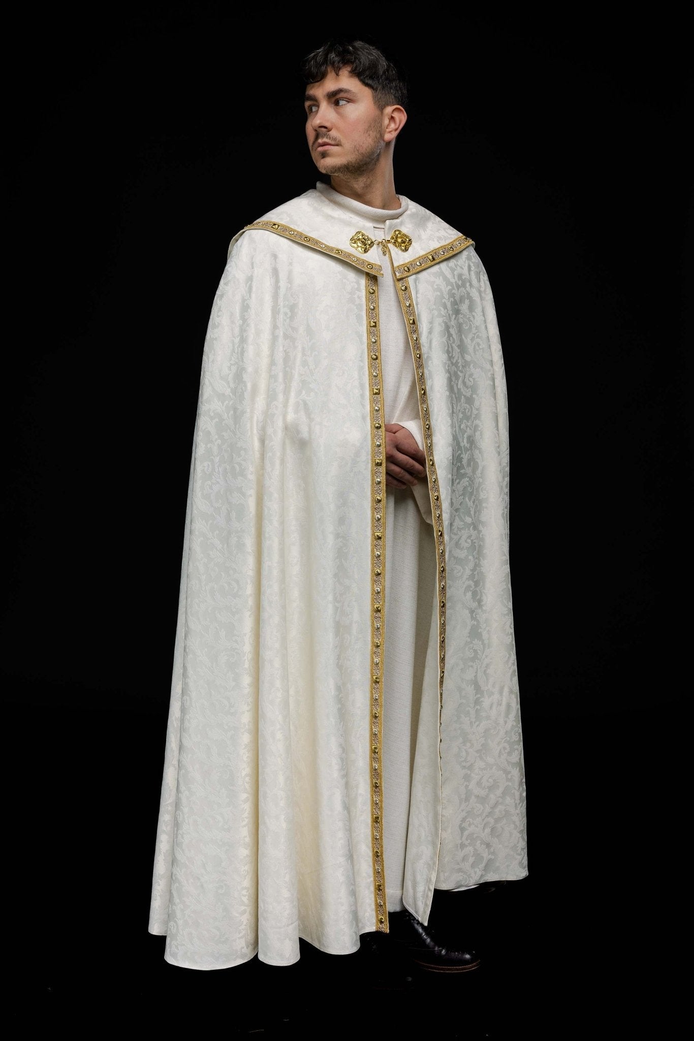 Cope with the Easter Lamb made of decorative fabric S - 3072 - 05 - 88 145cm - HAFTINAUSA.COM
