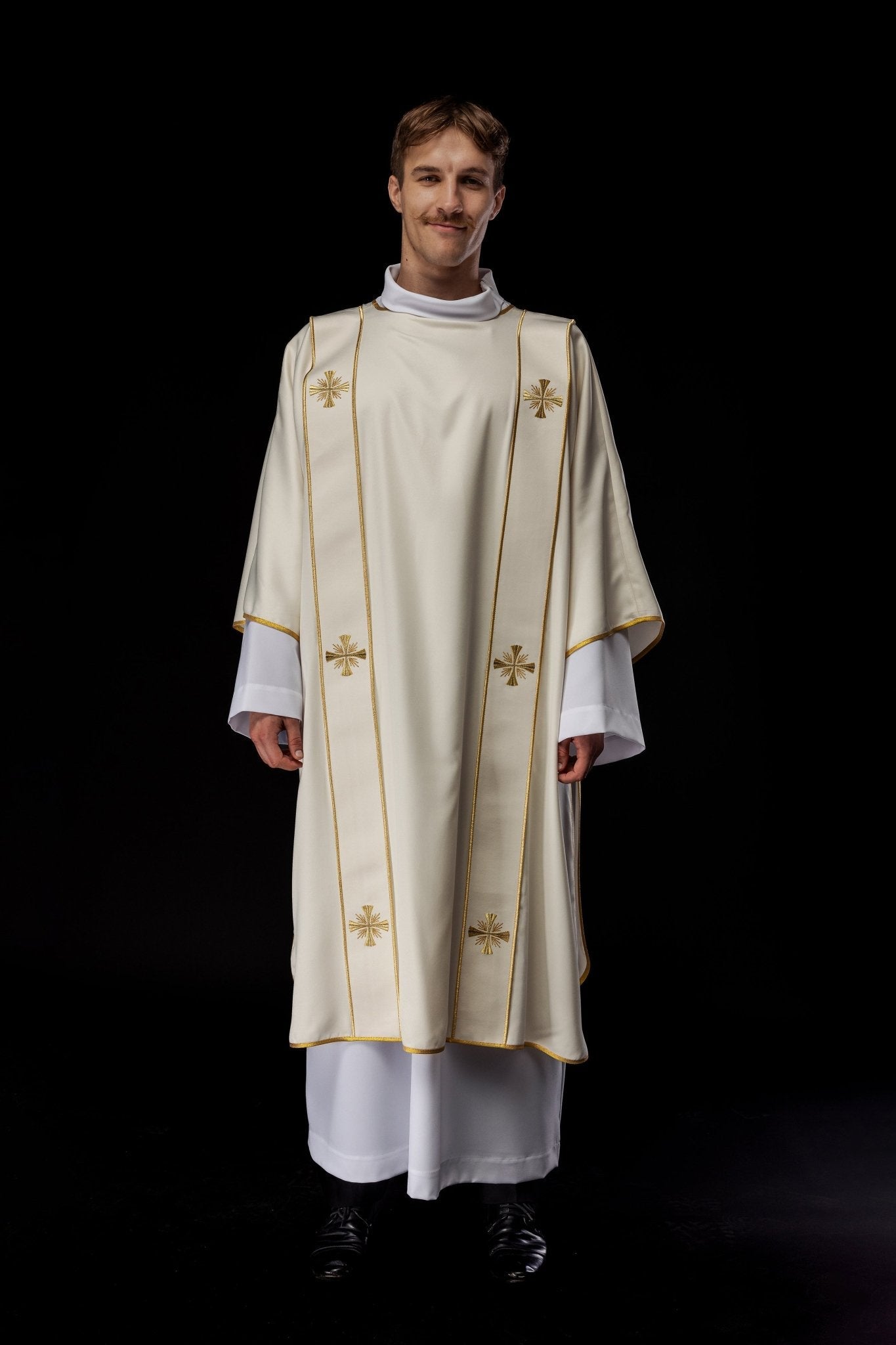 Dalmatian with stripes and embroidered golden crosses, ecru KDL/285/05/53/B - HAFTINAUSA.COM