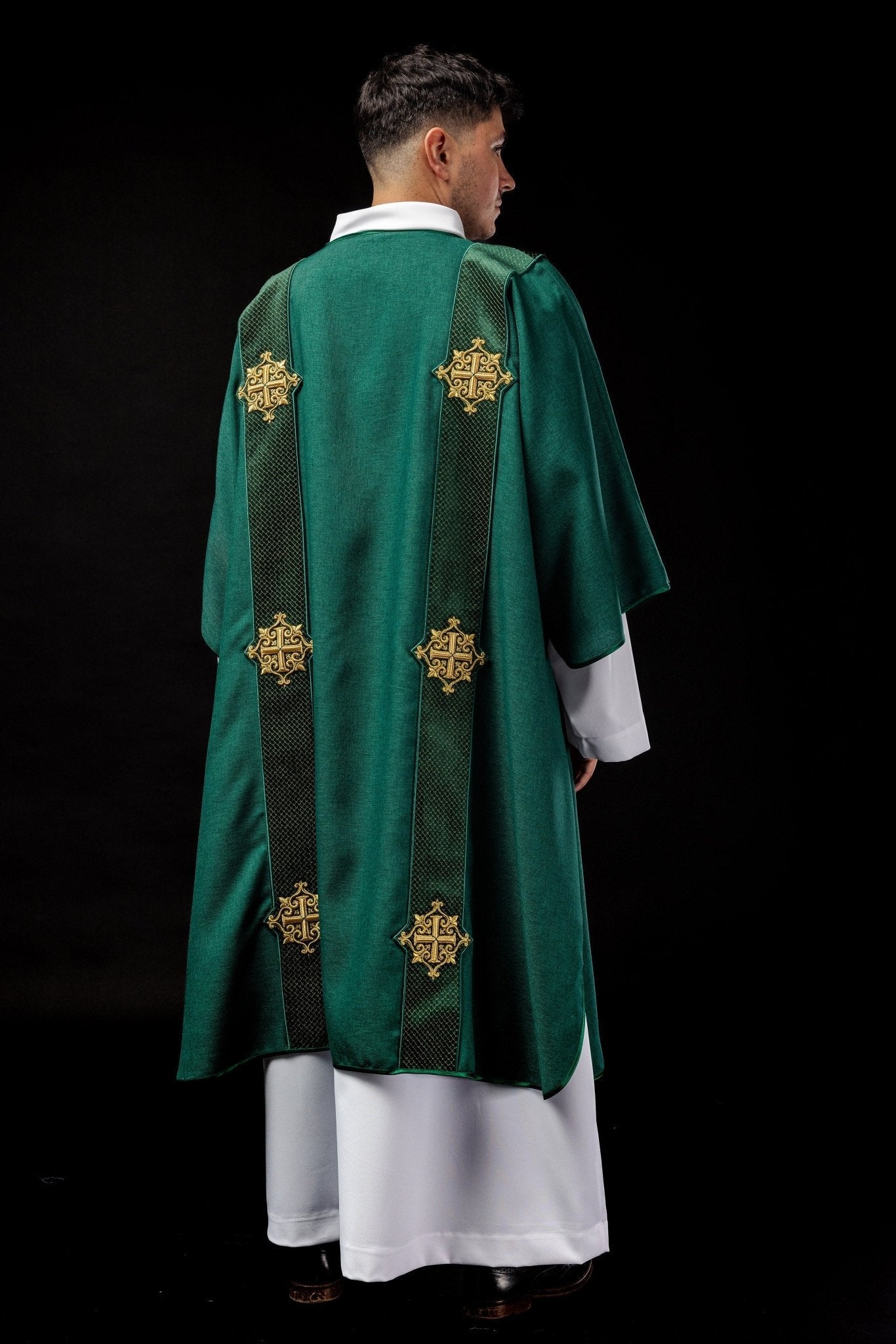 Dalmatic with stripes on a velvet background with the symbols of the Cross Green LE/1030/01/B - HAFTINAUSA.COM