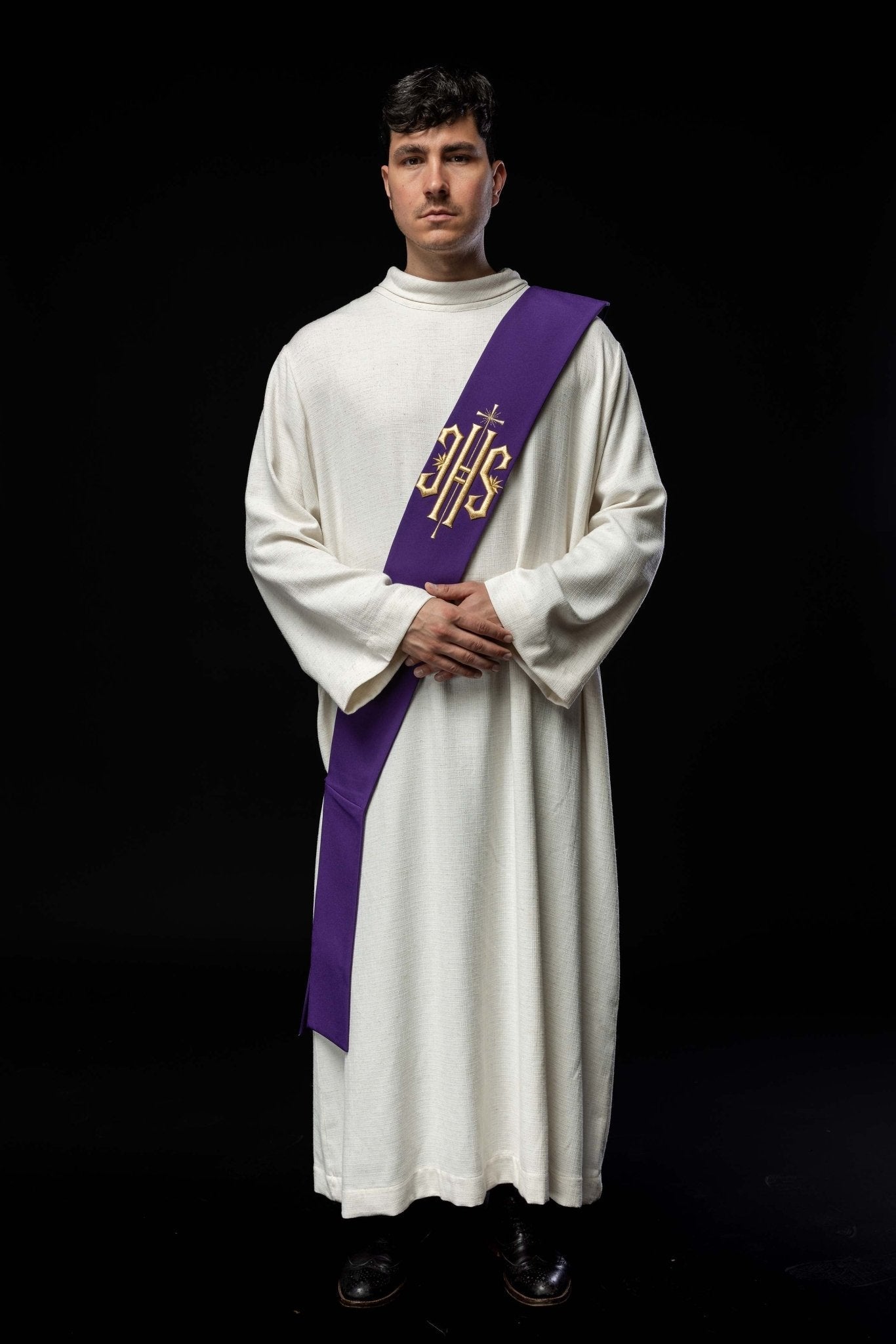 Deacon stole embroidered with IHS and Cross in purple KSD/135/03/01 FIOLET - HAFTINAUSA.COM