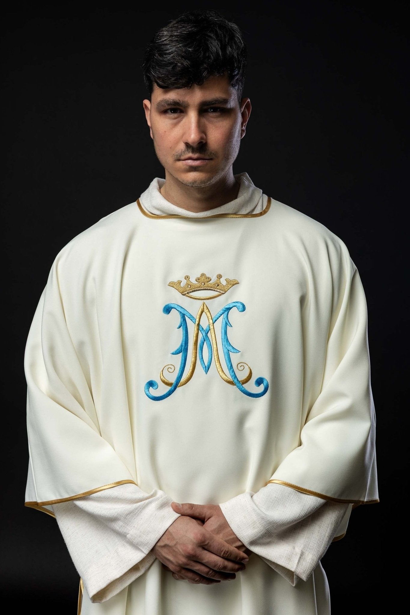 Ecru dalmatic with Marian embroidery KDL/090/05/12/D - HAFTINAUSA.COM