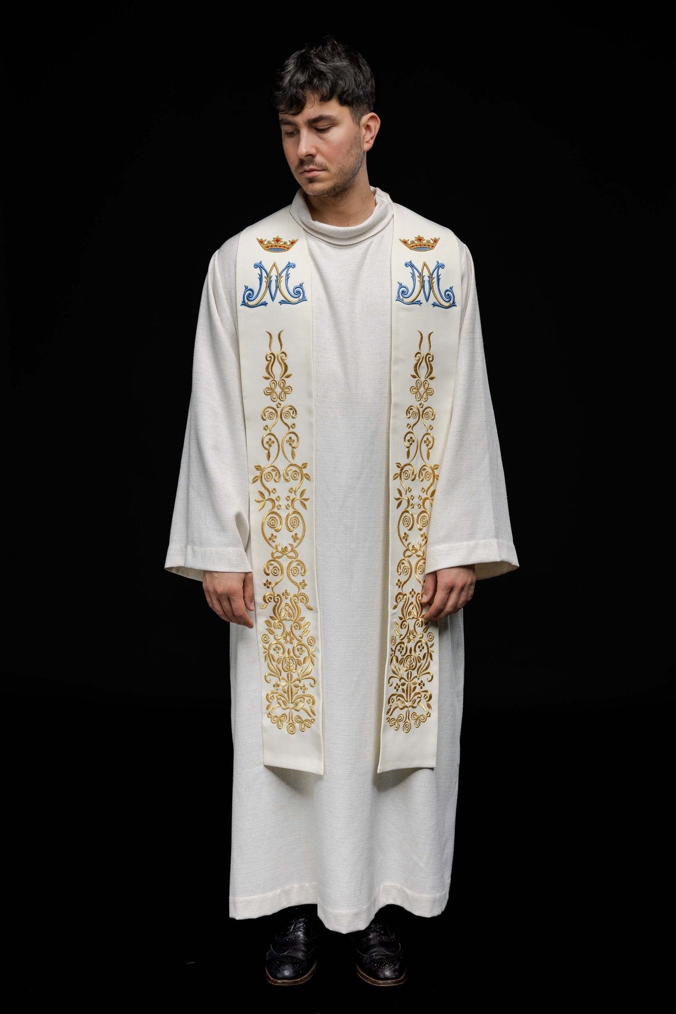 Ecru embroidered Marian priestly stole KST/056/05/01 ECRU - HAFTINAUSA.COM