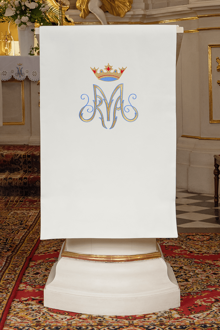 Ecru lectern cover embroidered with an ecru Marian motif KMO/009/05/01 ECRU 55*250 - HAFTINAUSA.COM
