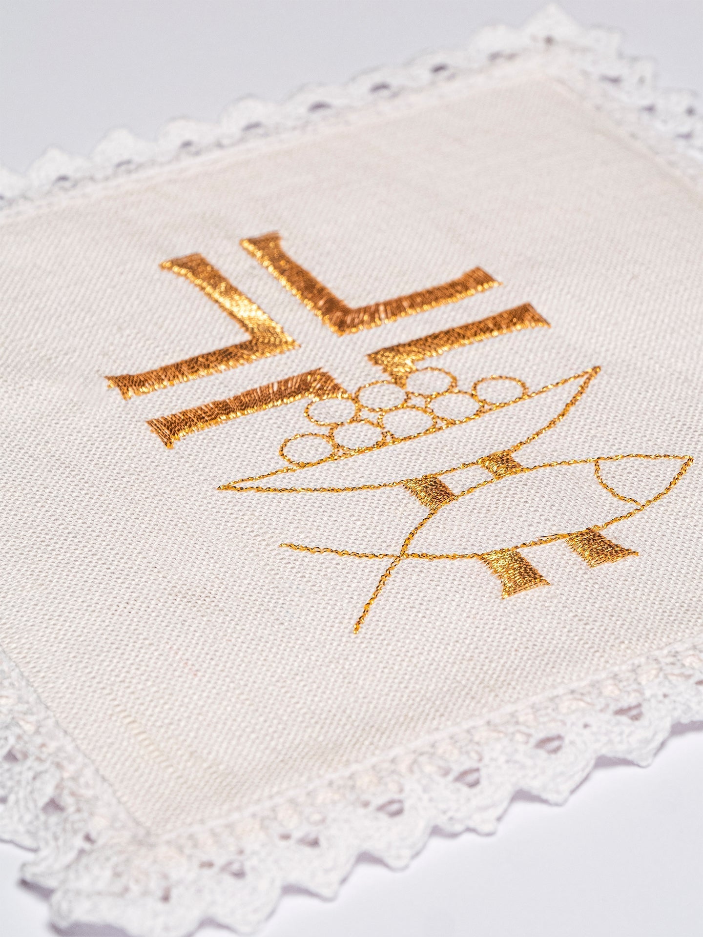 Embroidered Chalice Linens KKL/005 - HAFTINAUSA.COM