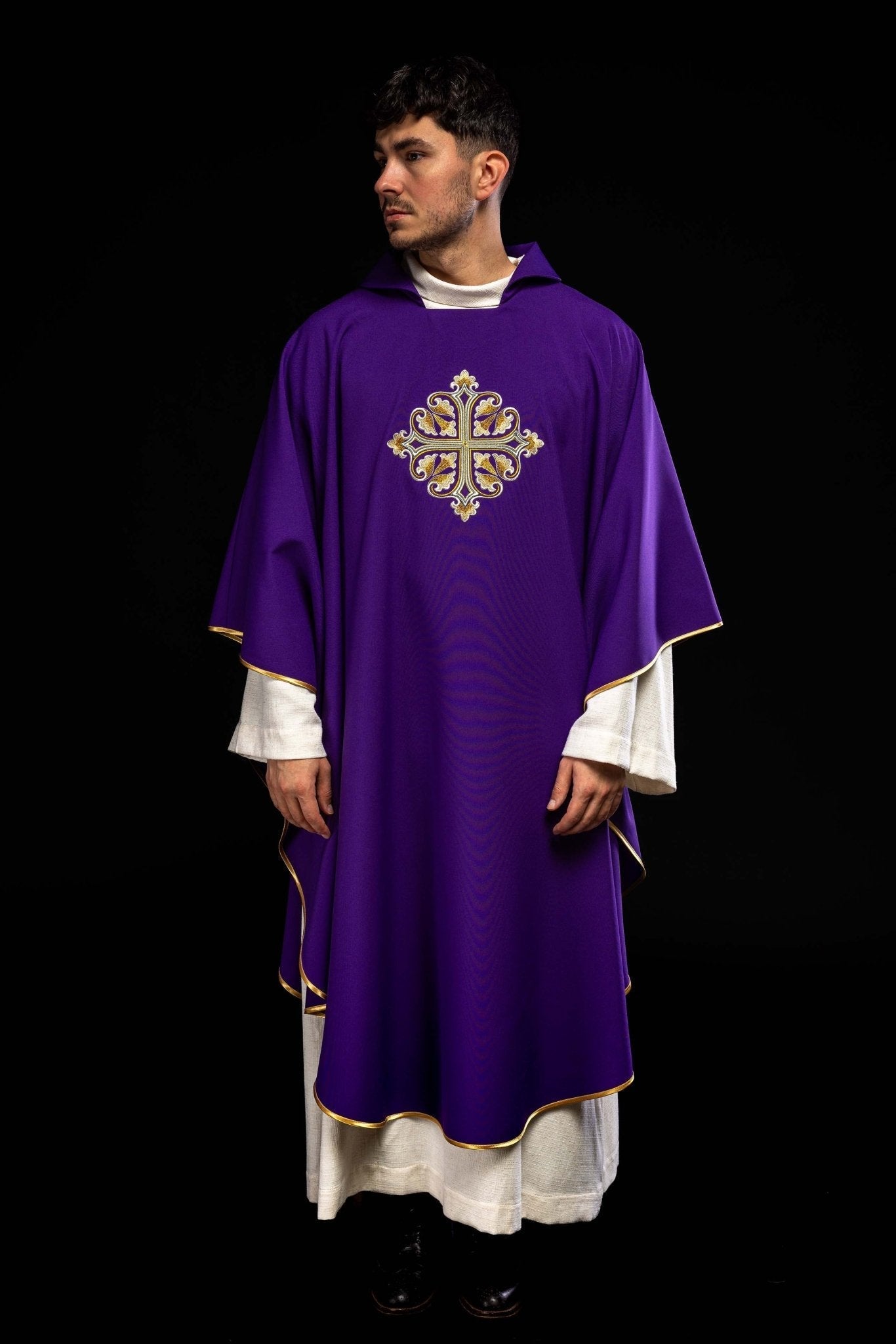 Embroidered chasuble with a decorated cross and wide collar, purple KOK/003/03/12/KARO - HAFTINAUSA.COM