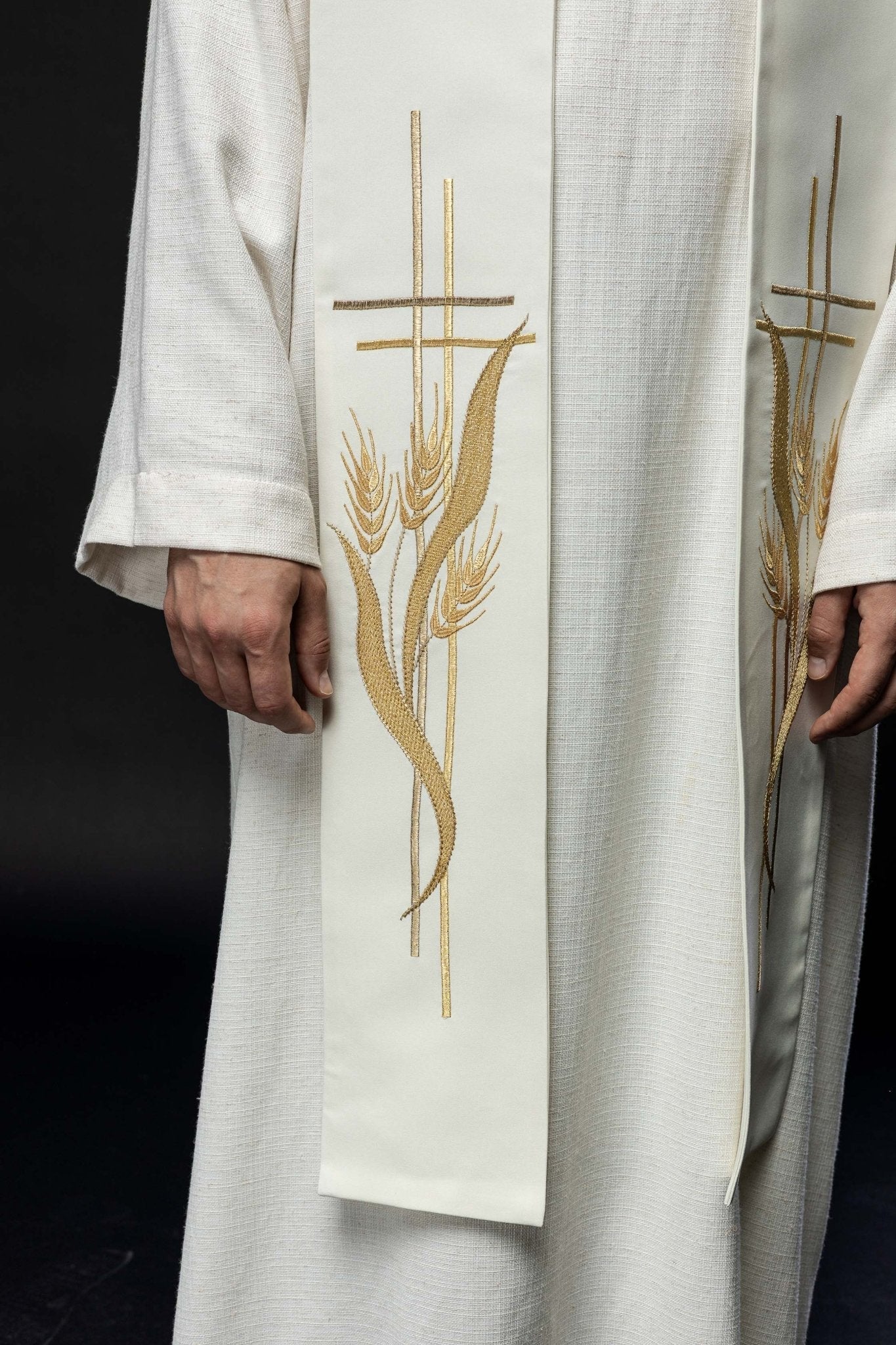 Embroidered ecru priestly stole KST/083/05/01 ECRU - HAFTINAUSA.COM