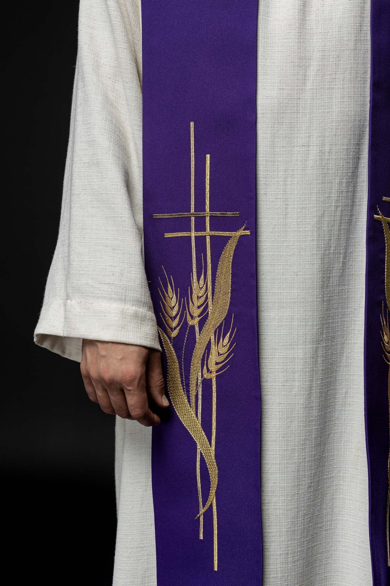 Embroidered purple priestly stole KST/083/03/01 FIOLET - HAFTINAUSA.COM