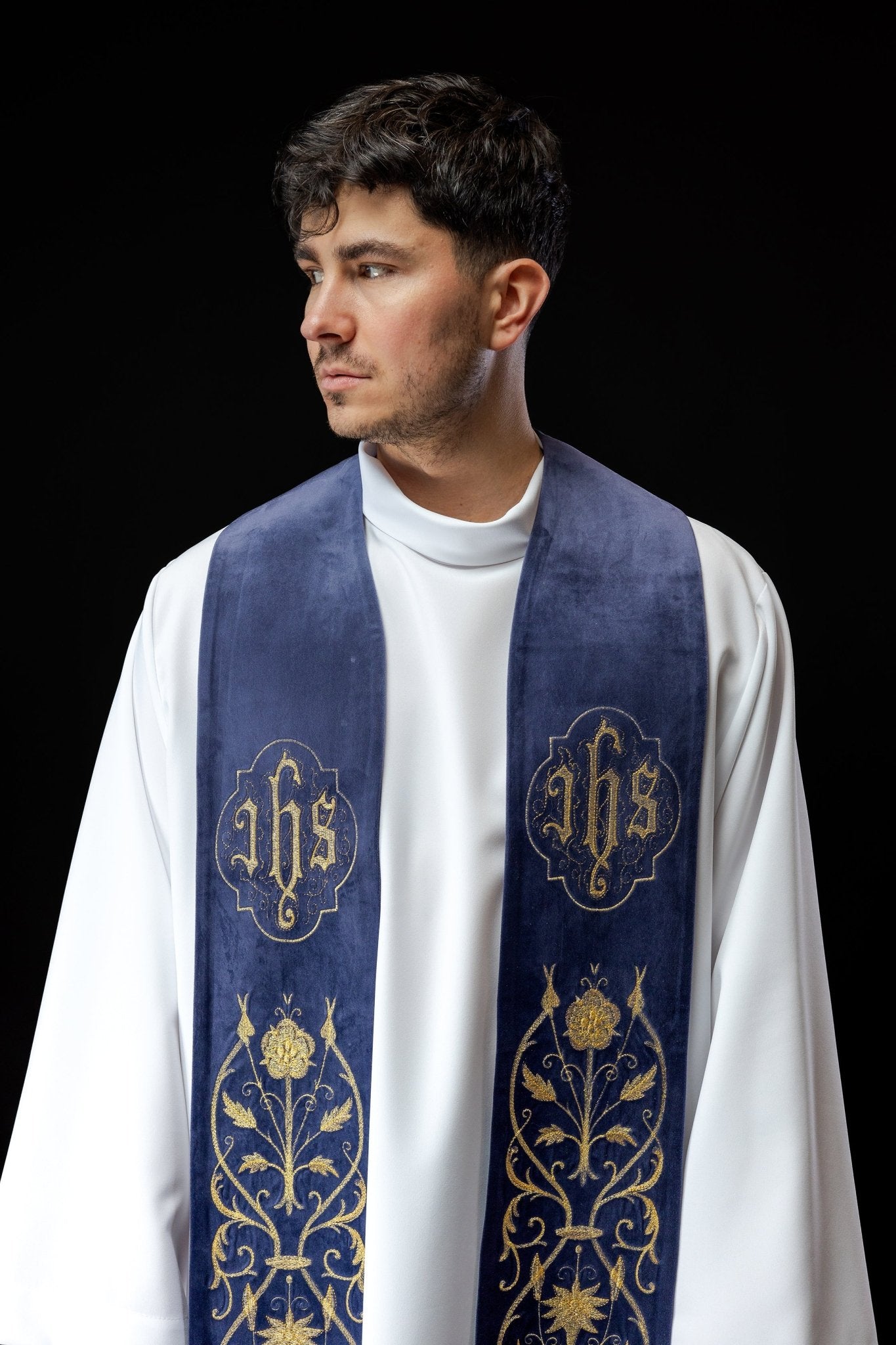 Embroidered purple stole with IHS S - 2052 - 03 - 76 - HAFTINAUSA.COM