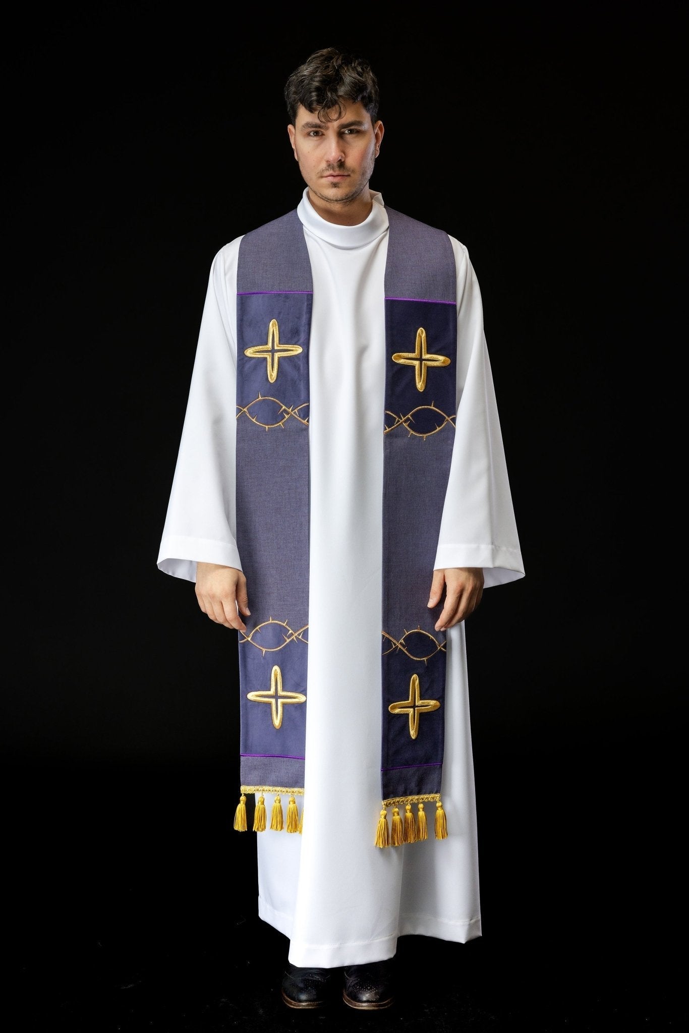 Embroidered stole for Lent with crosses – purple S - 2056 - 03 - 70 - HAFTINAUSA.COM