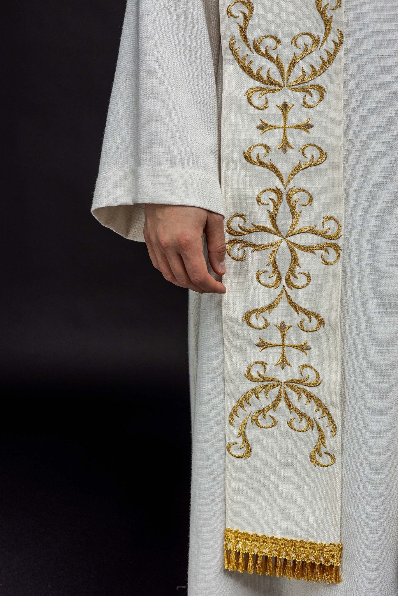 Embroidered stole with the heart of Jesus and Mary Ecru KST/125/05/52 - HAFTINAUSA.COM