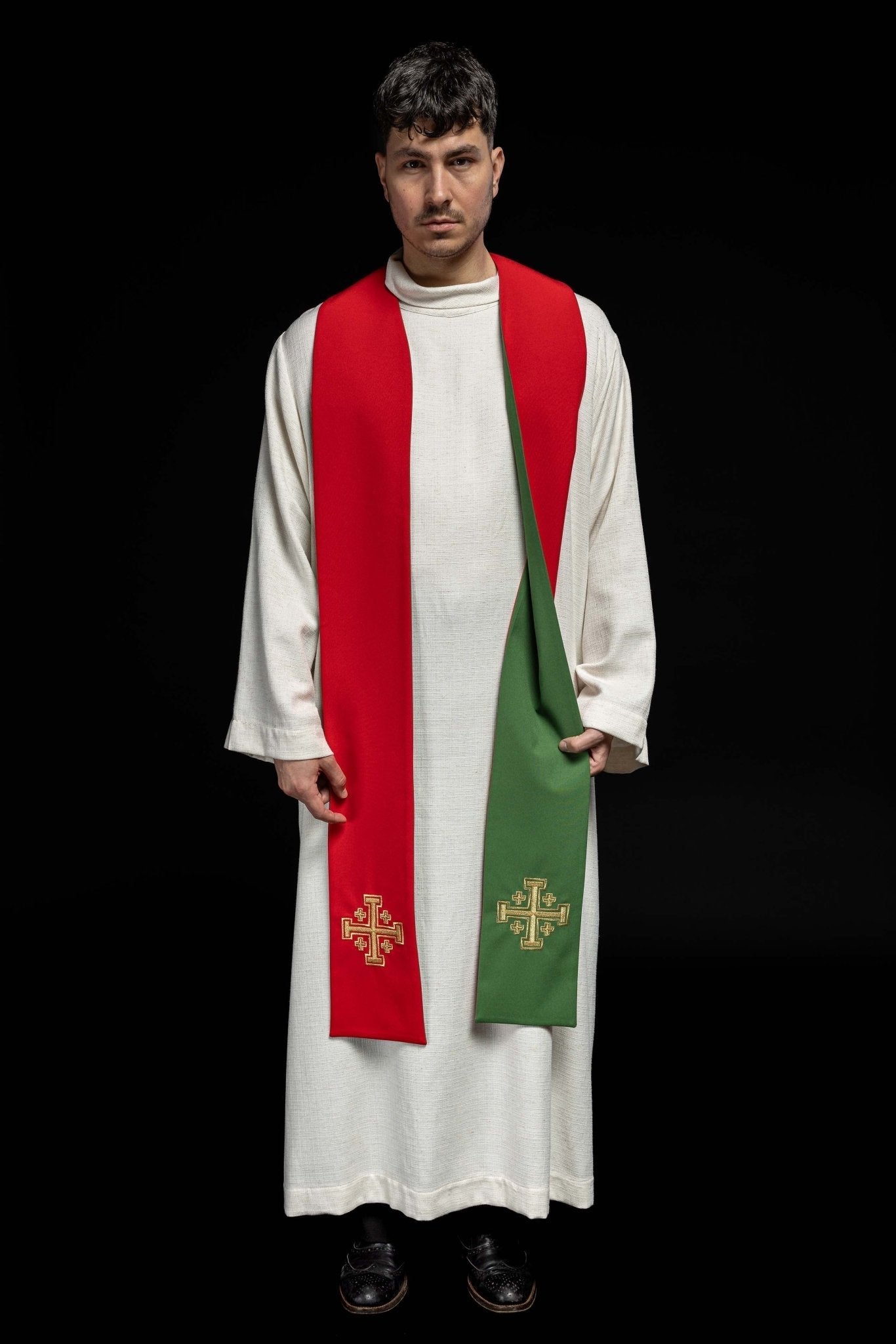 Green and Red Jerusalem Cross embroidered priestly stole KST/046/01 - 02/01 - HAFTINAUSA.COM