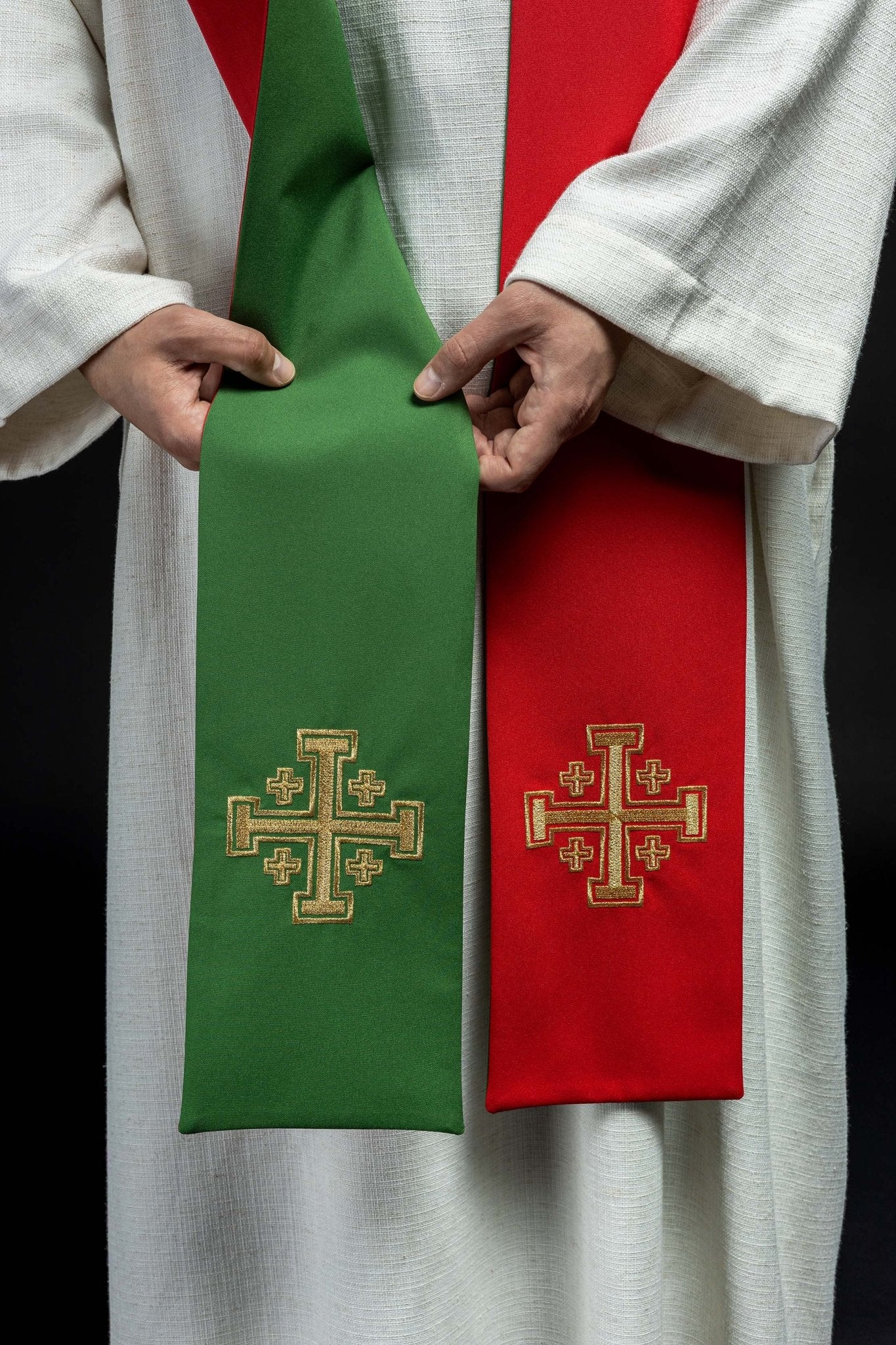 Green and Red Jerusalem Cross embroidered priestly stole KST/046/01 - 02/01 - HAFTINAUSA.COM