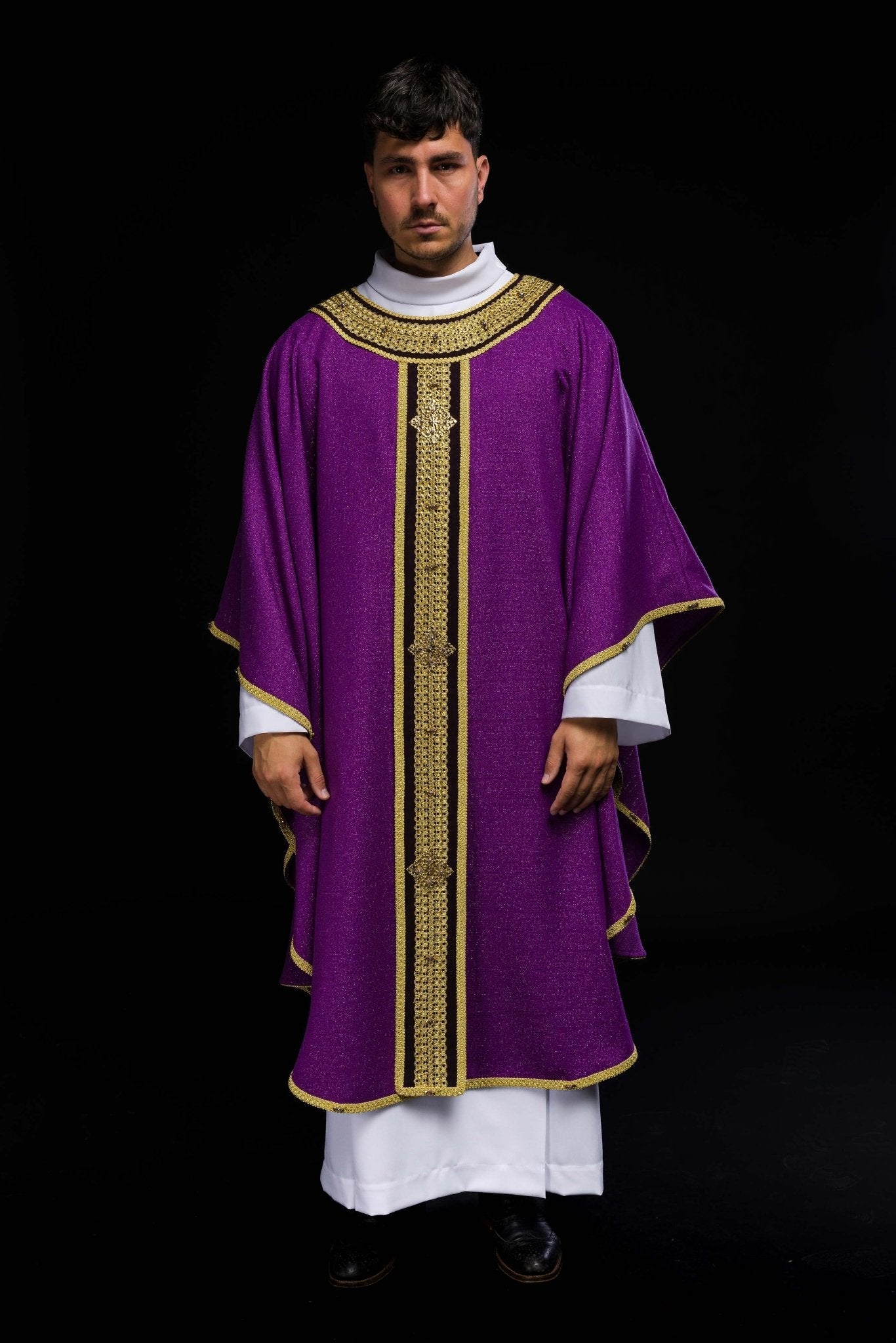 Handmade chasuble with natural stones Handmade 7001 HM/7001/03/71/PA03 - HAFTINAUSA.COM