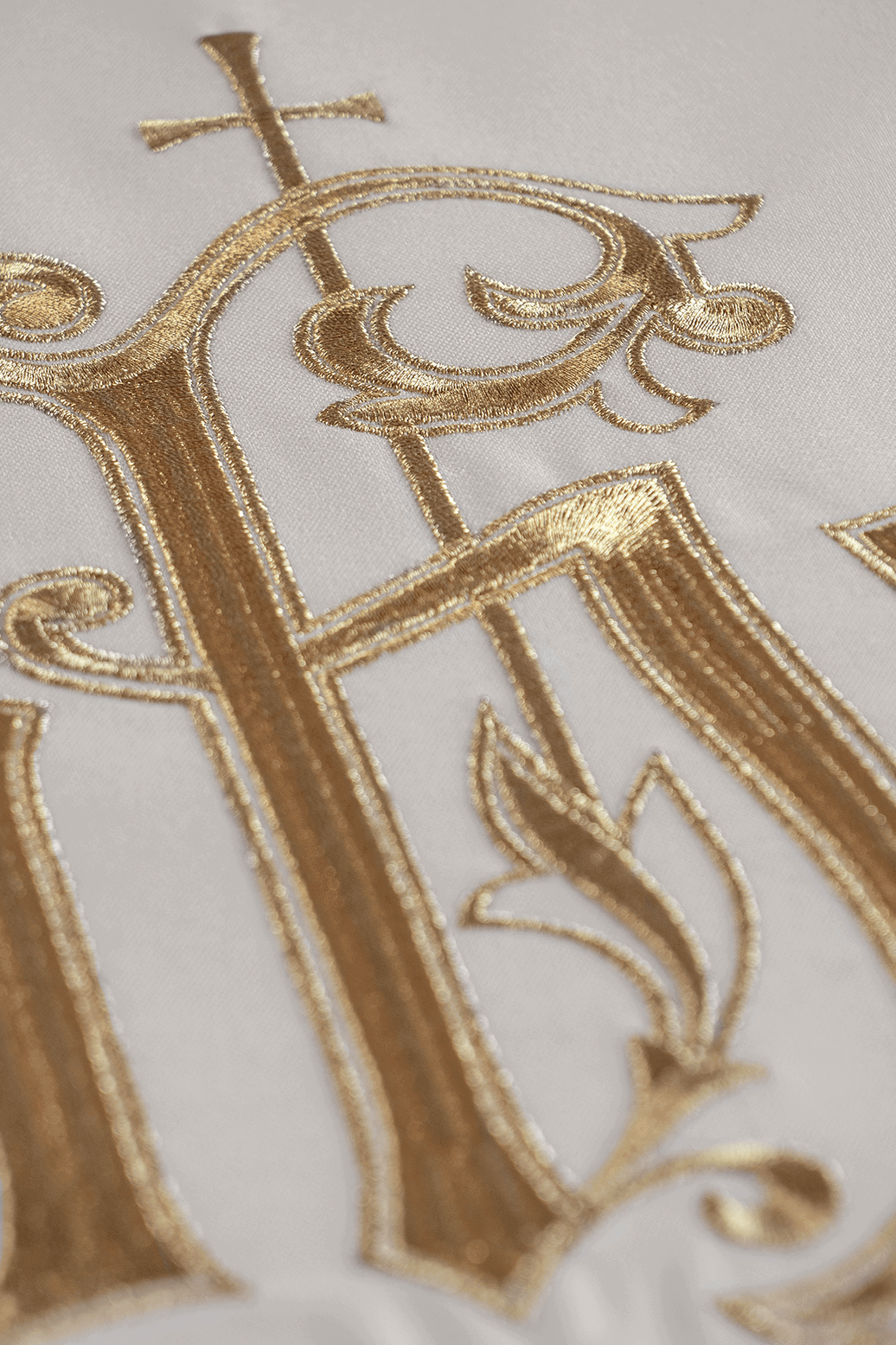 Cream chasuble with wide collar and gold IHS embroidery