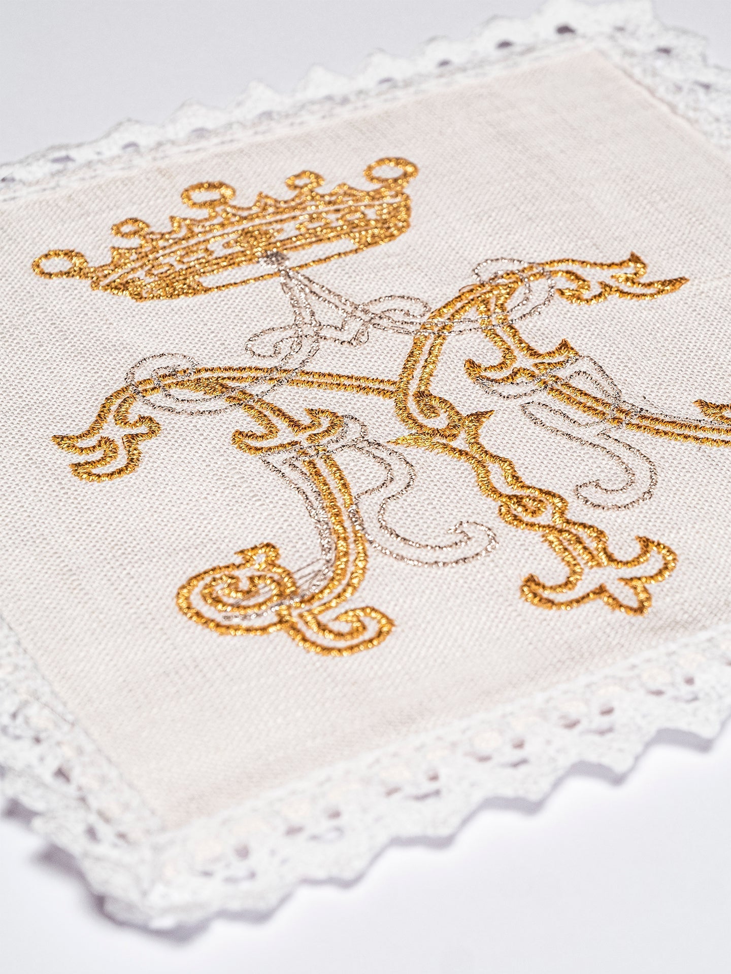 Linen Chalice Linens with Gold Cross Embroidery KKL/020 - HAFTINAUSA.COM