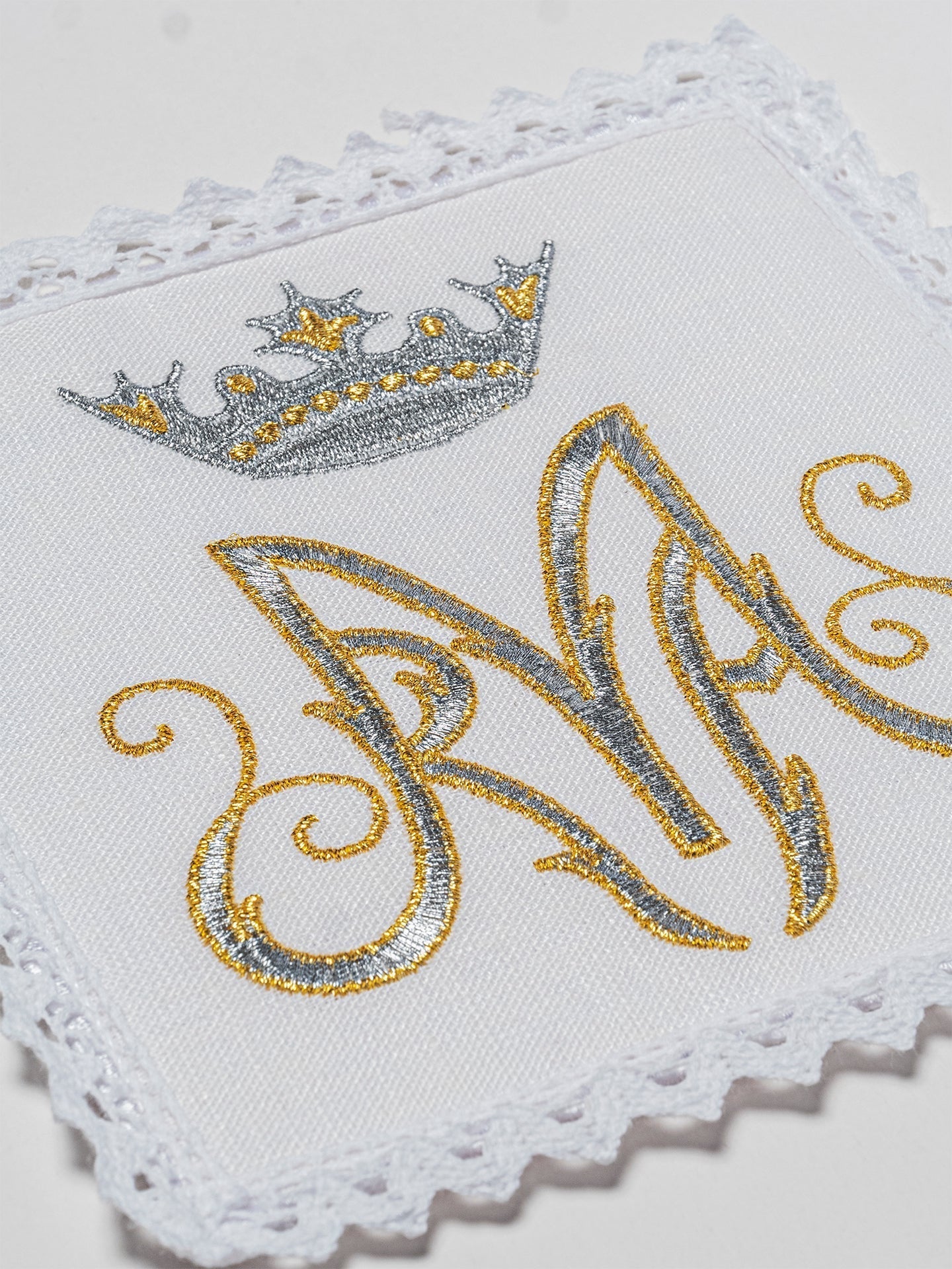 Linen Chalice Linens with Mary Motif KKL/003/C2 - HAFTINAUSA.COM