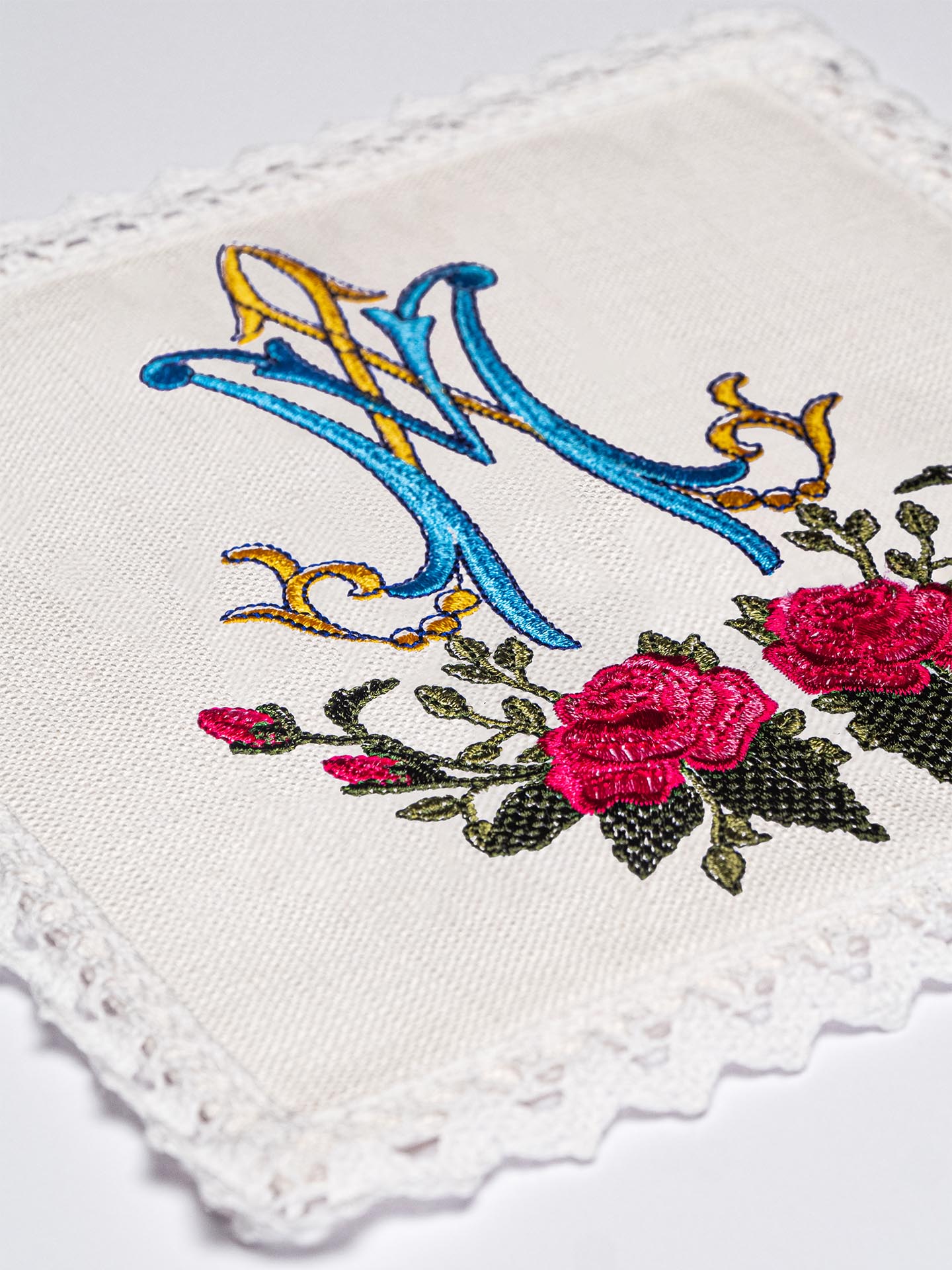 Linen Chalice Linens with Colorful Marian Embroidery